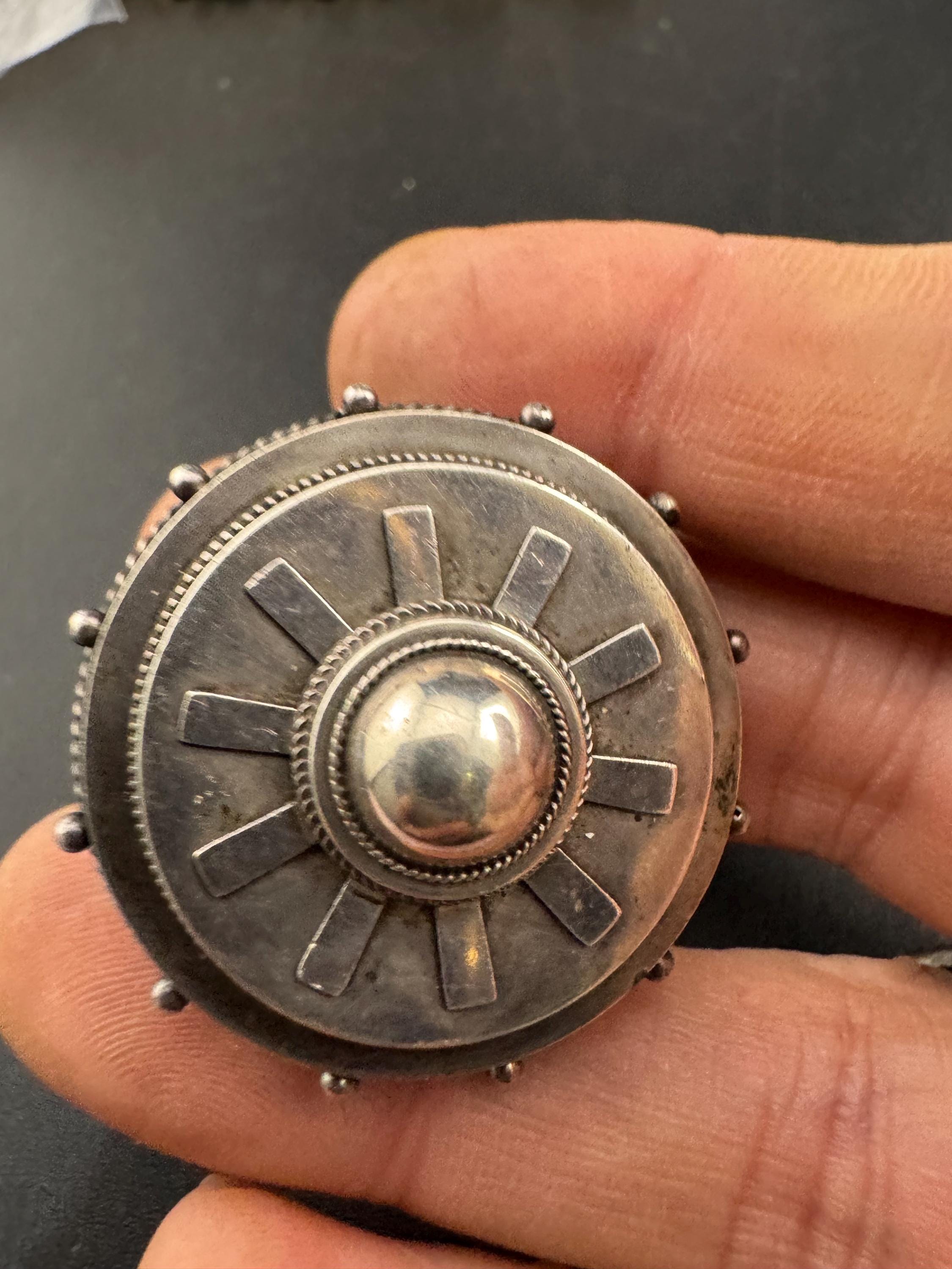 Victorian silver round bullseye mourning brooch,  fully tested