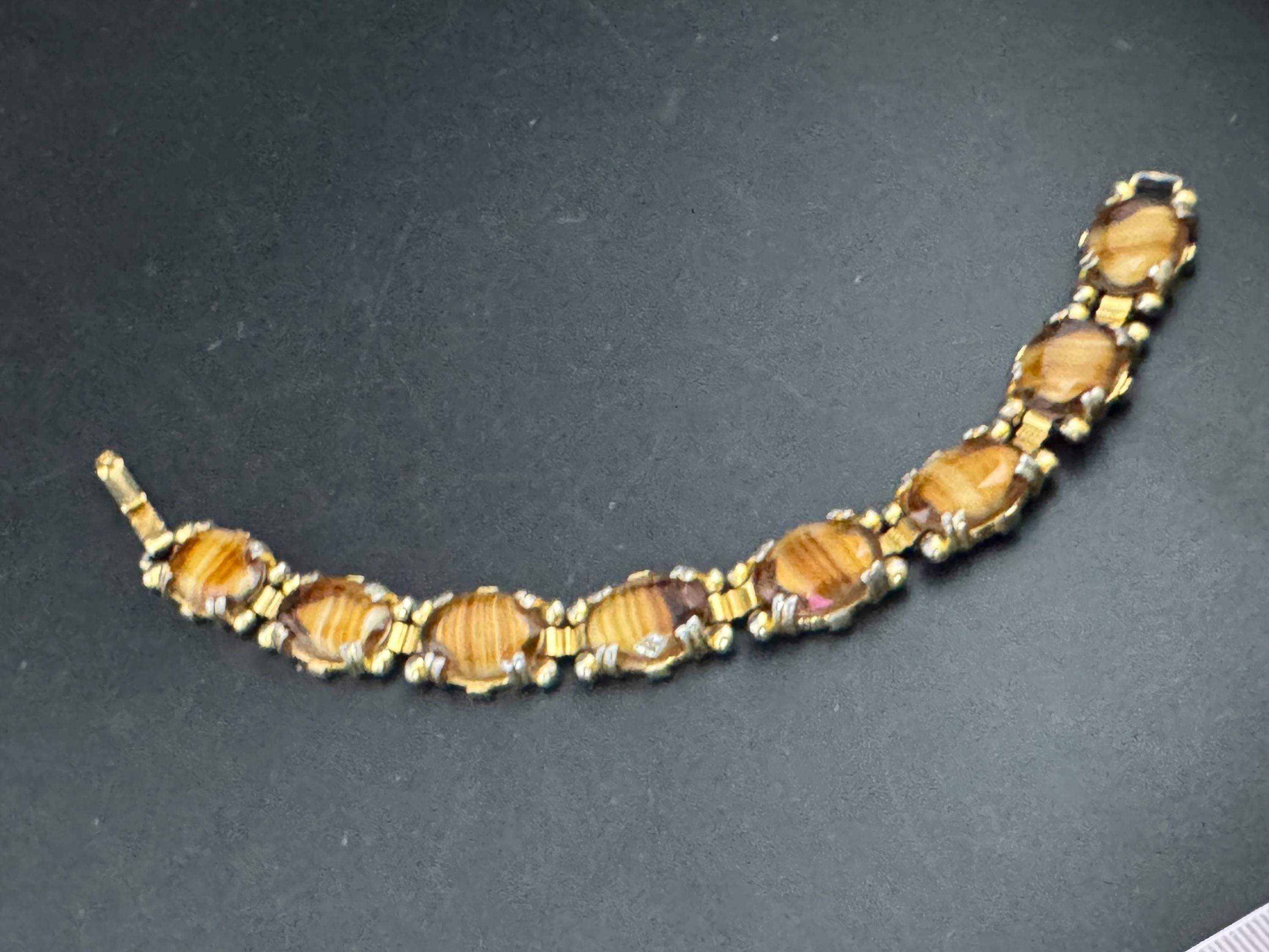 Vintage brown Gold Tone panel link cocktail bracelet, givre glass marbled cabochons