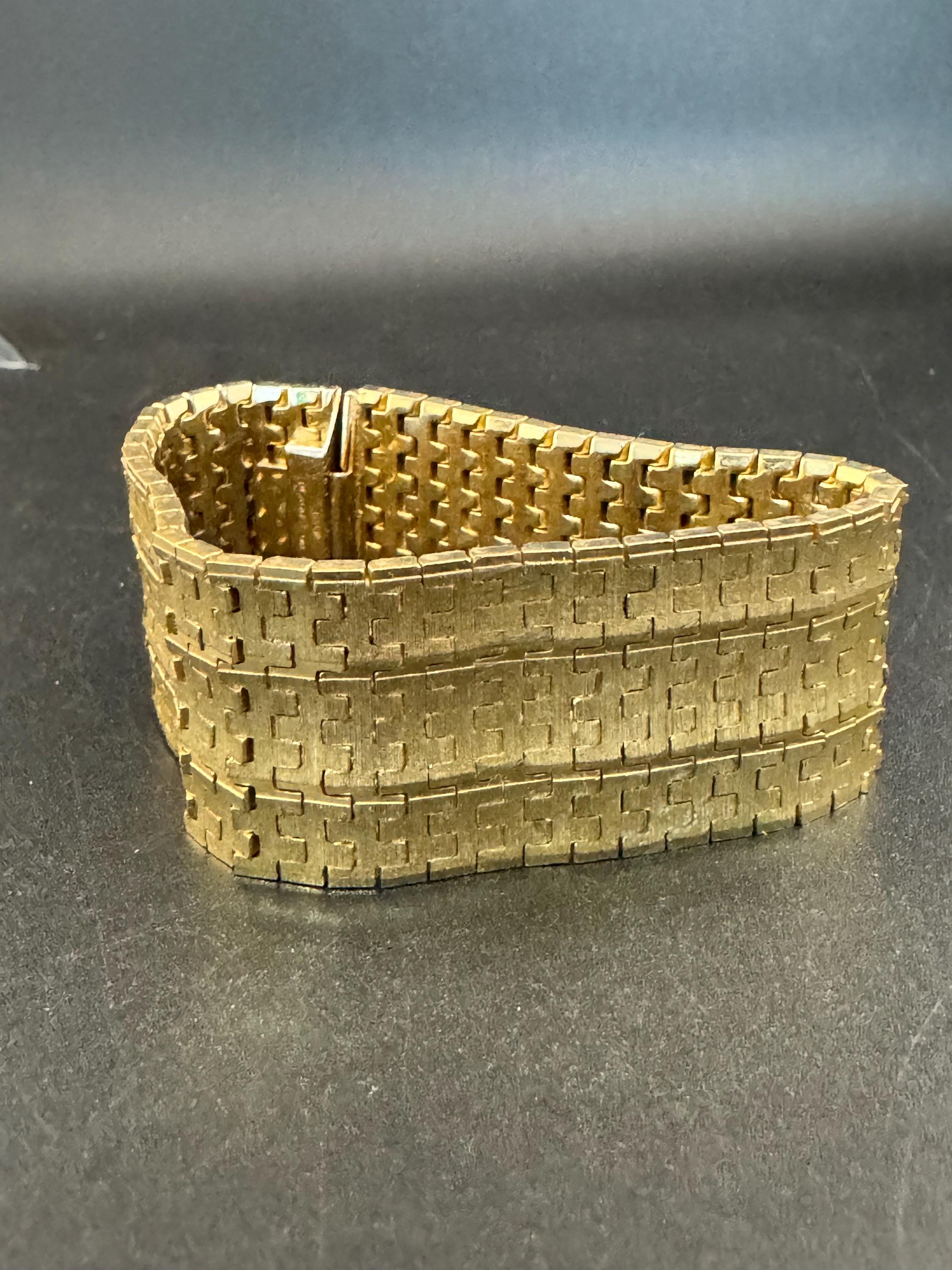 1970s 18k GP flat 28mm wide articulated cuff bracelet, Italian gold plated