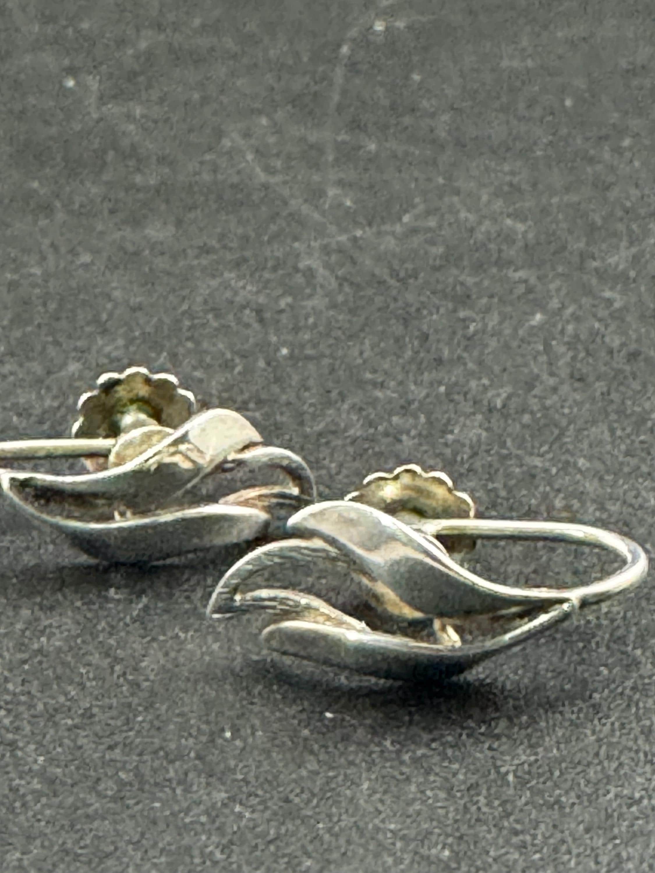 Dainty sterling silver modernist leaf clip on earrings, 925 silver