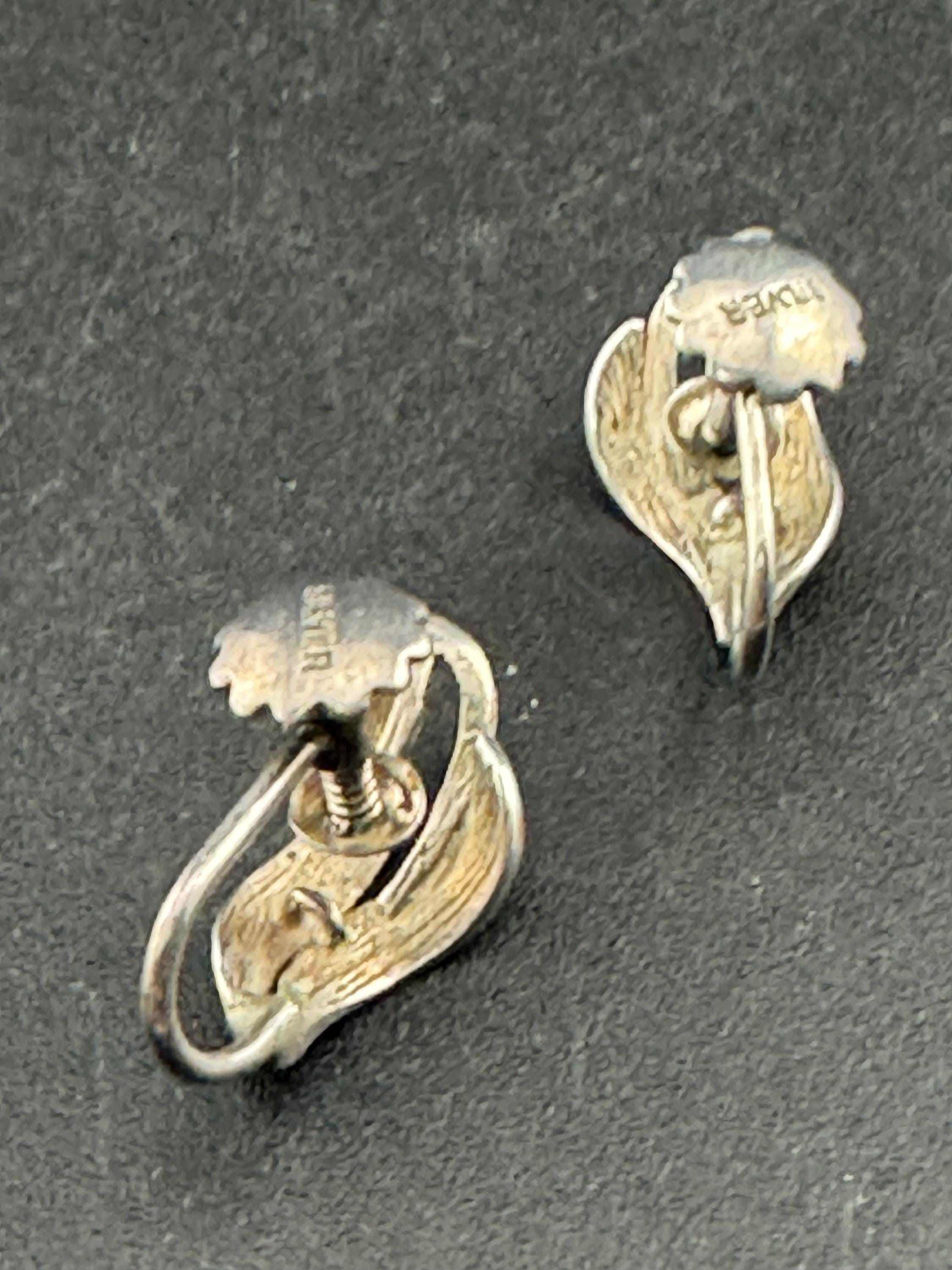 Dainty sterling silver modernist leaf clip on earrings, 925 silver