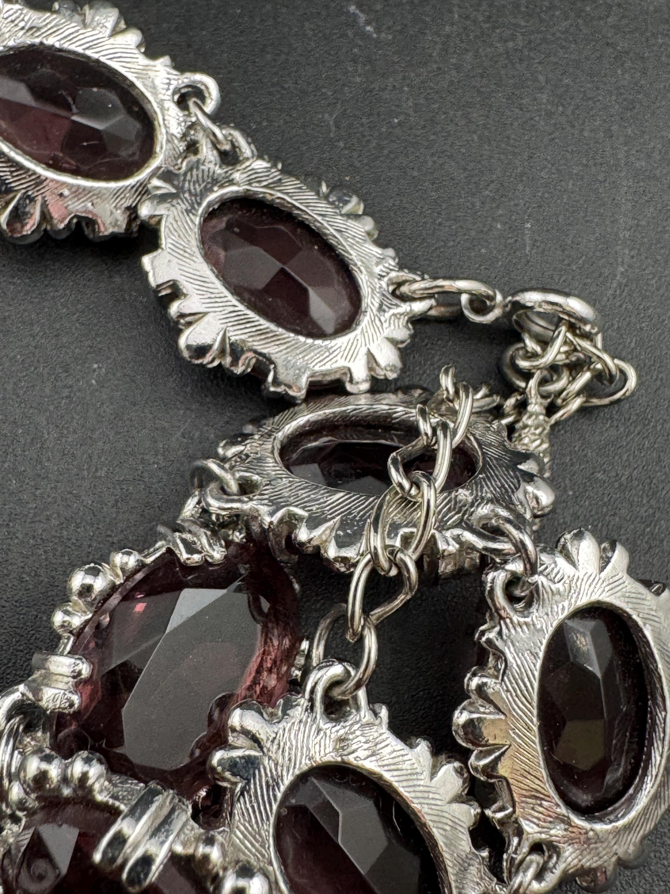 Vintage faux amethyst purple oval cabochon Choker, glass geavy Necklace 1960s 1970s