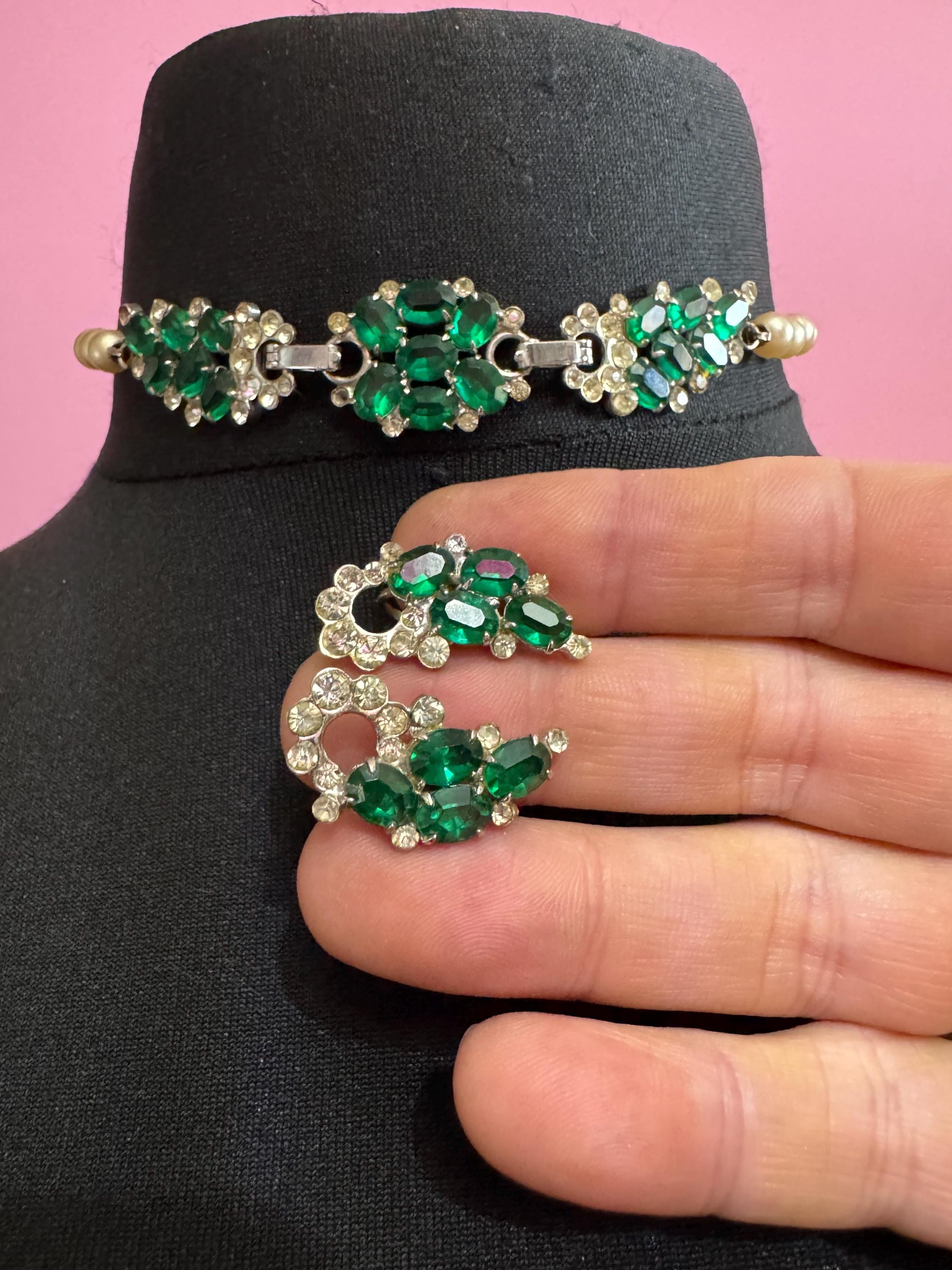 Vintage AVON Sterling Emerald Rhinestone Jewelry Set: Faux Pearl Choker & Earrings