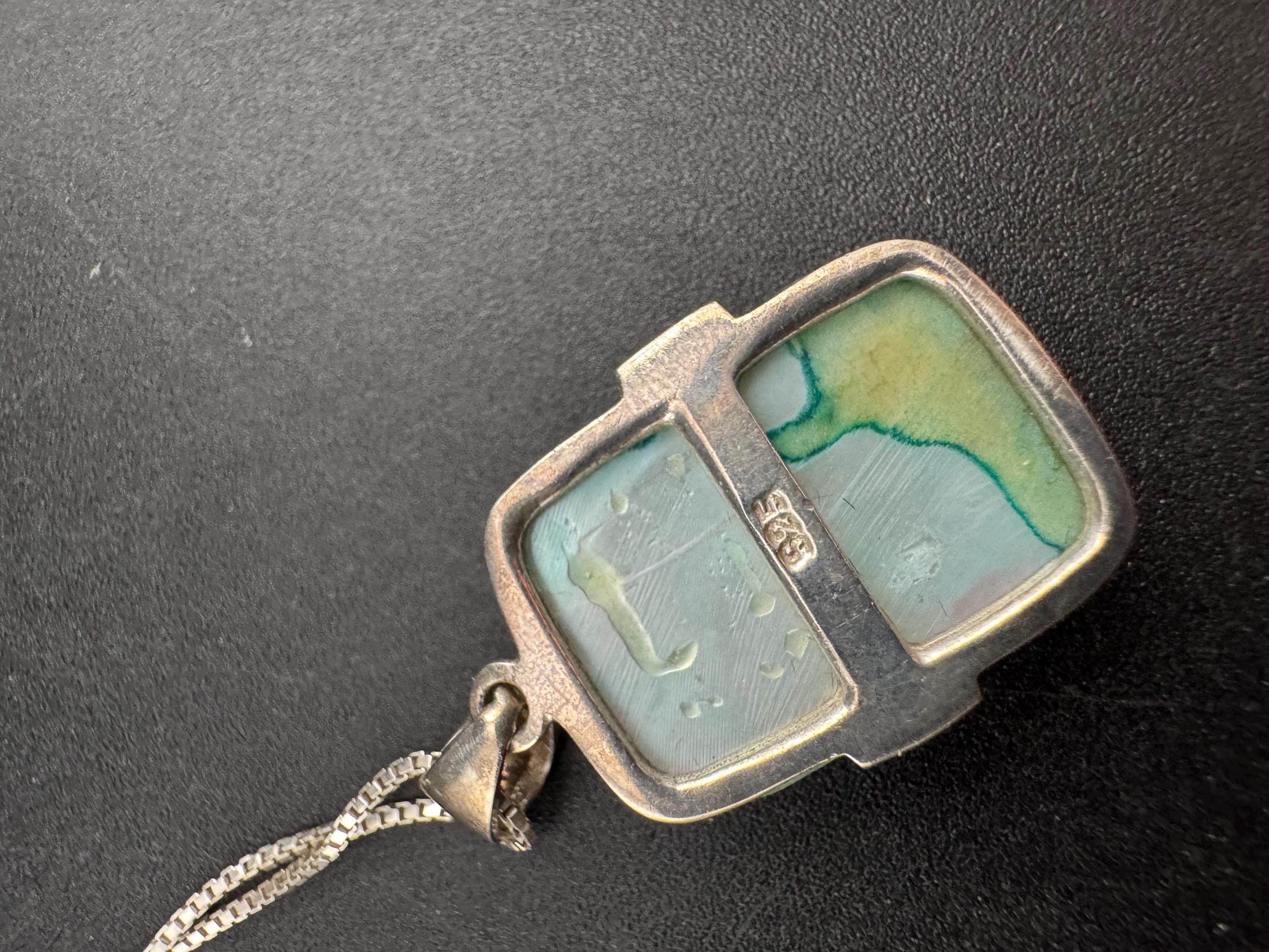 Vintage 925 blue mother of pearl shell Pendant Necklace: modernist Sterling Silver