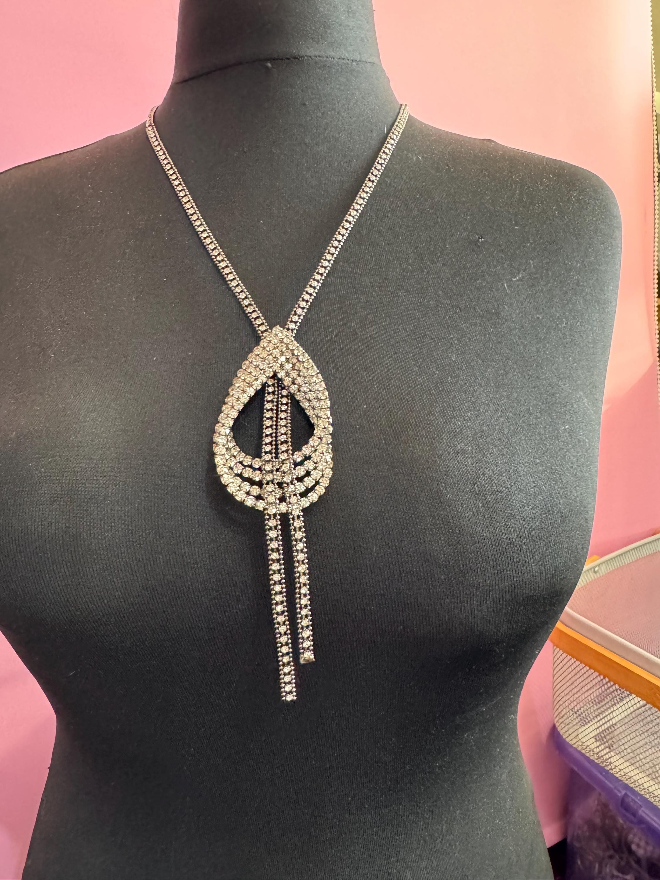 Vintage Diamanté Rhinestone Tassel Lariat Cocktail Necklace, black grey tone