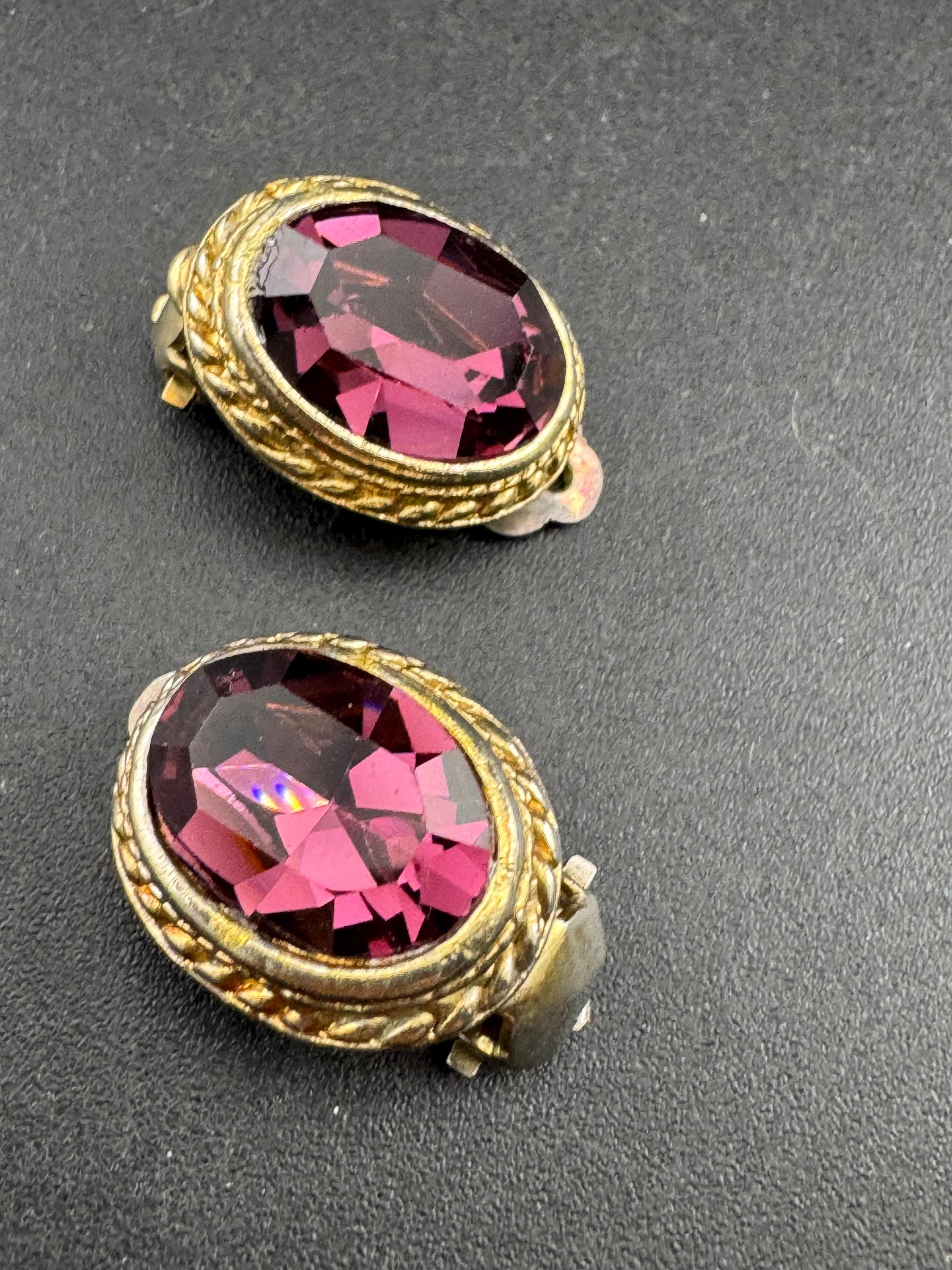 Vintage dainty oval Purple Amethyst Rhinestone Clip On Earrings , small studs