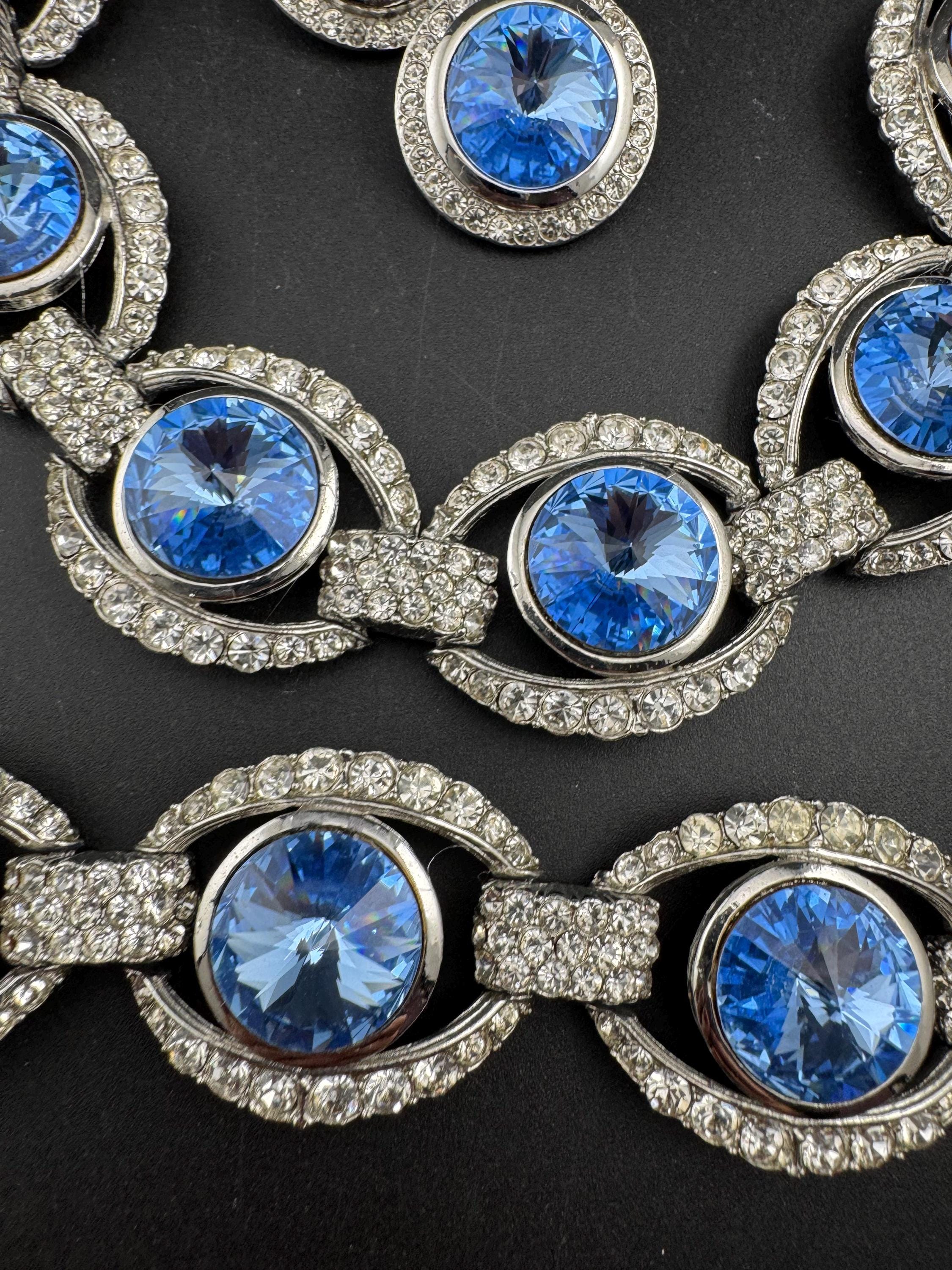 Vintage sapphire BLUE Swarovski rivoli crystal jewellery set, necklace,bracelet and clip on earrings.