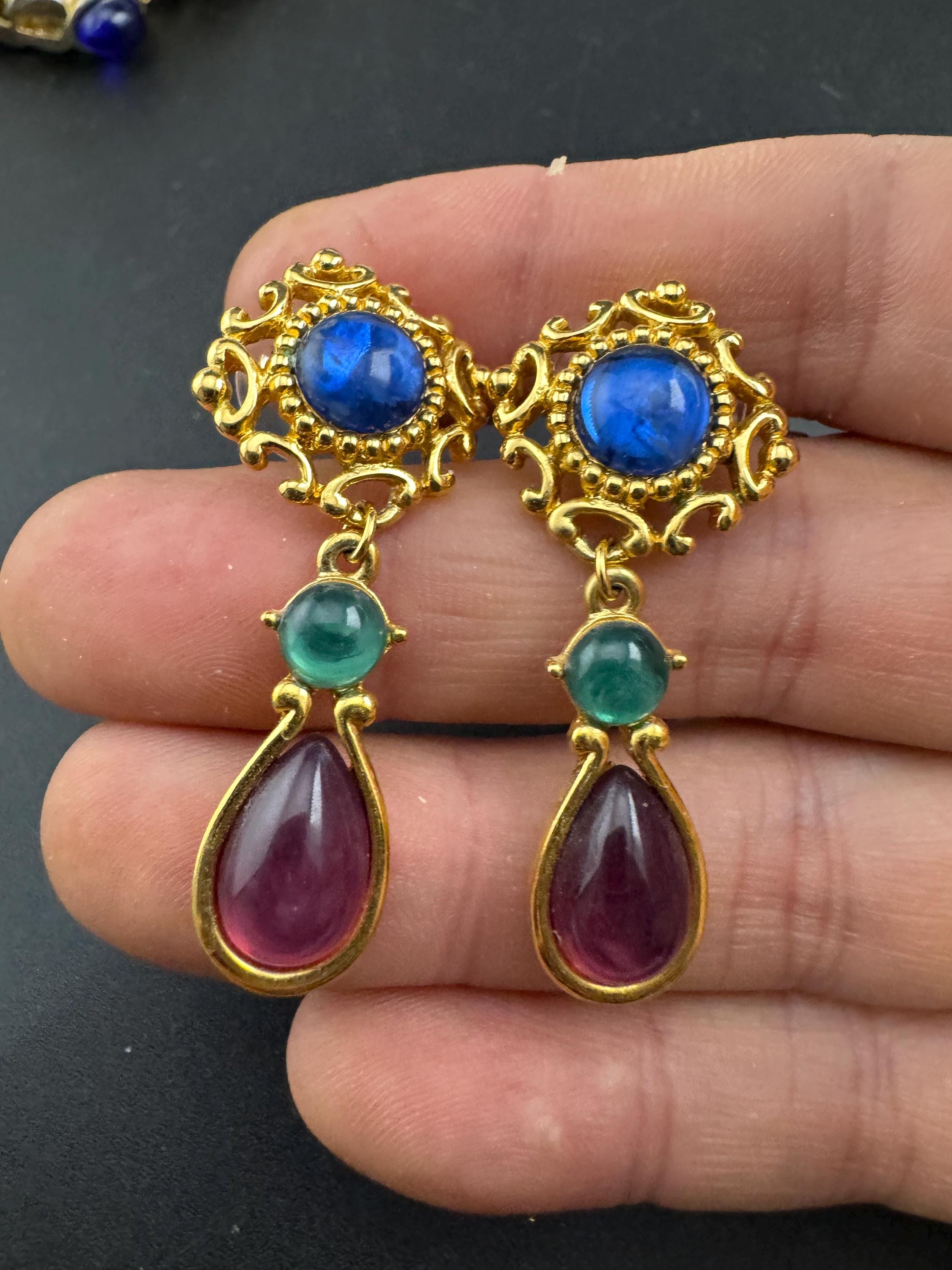 Vintage blue Red Green Cabochon pierced dangly Earrings: Gold Tone Dangle, 1990s