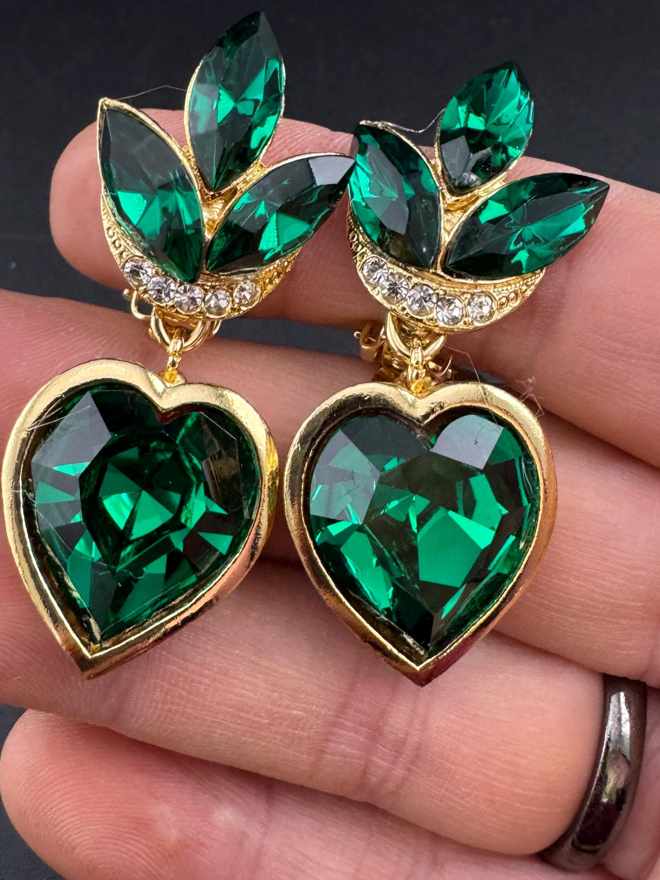 vintage emerald green Swarovski crystal love heart earrings, gold tone  1980s