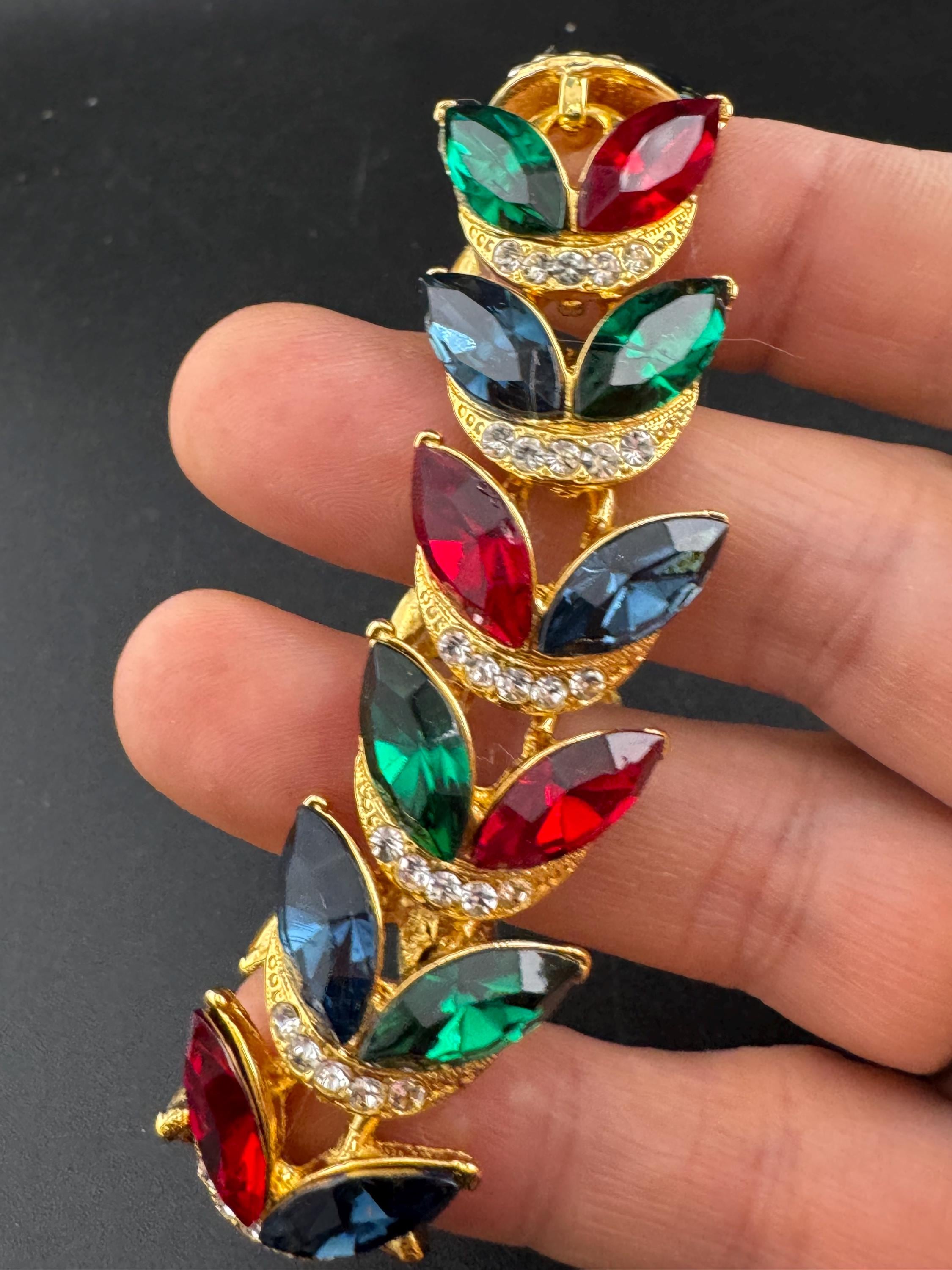 Vintage Swarovski Crystal Jewelry Set: Gold Tone Leaf Bracelet and Clip Earrings