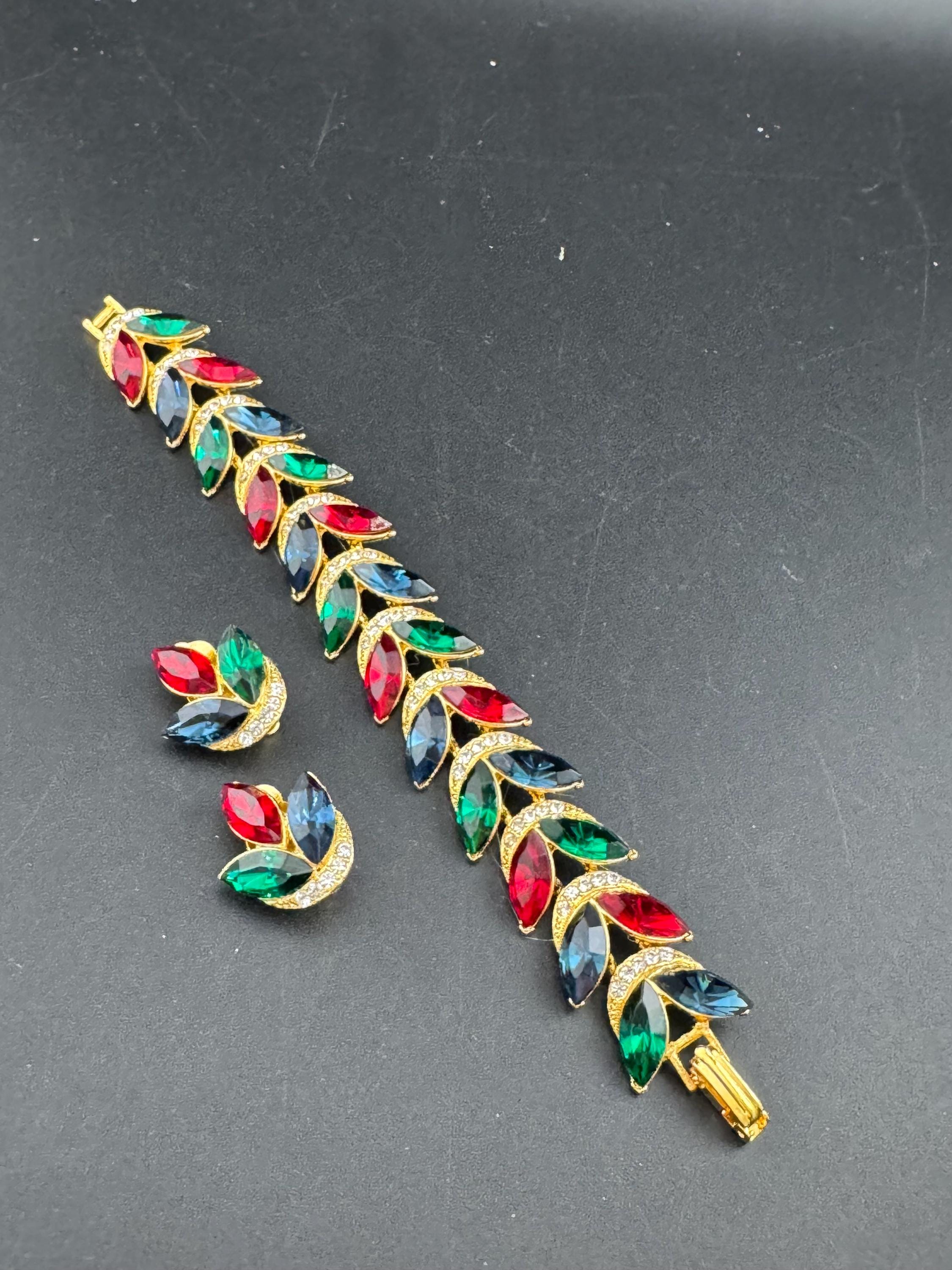 Vintage Swarovski Crystal Jewelry Set: Gold Tone Leaf Bracelet and Clip Earrings