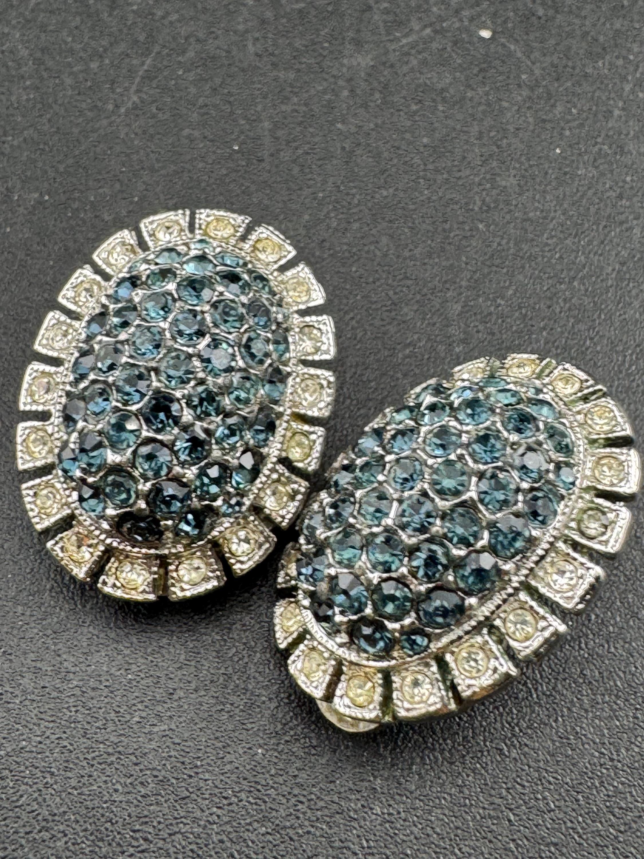 Vintage blue sapphire and clear glass diamanté oval clip on earrings, silver tone