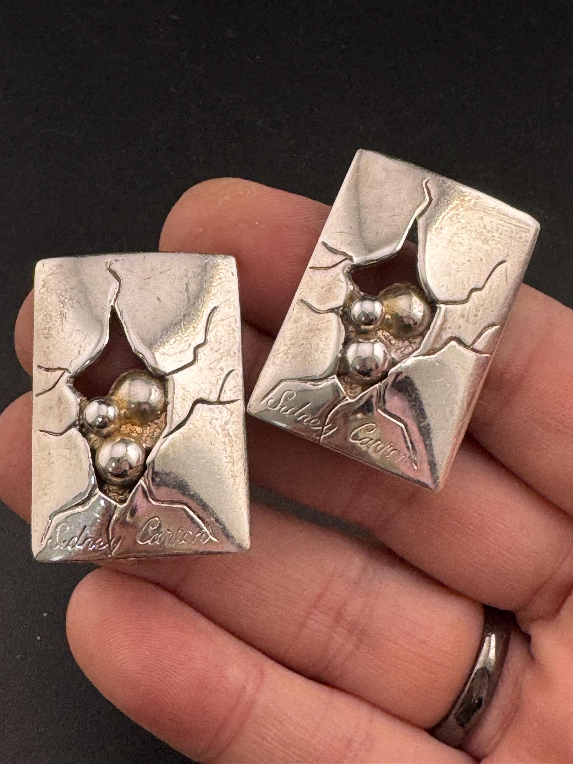 Signed SIDNEY CARRON Paris French designer large silver tone rectangular clip on earrings