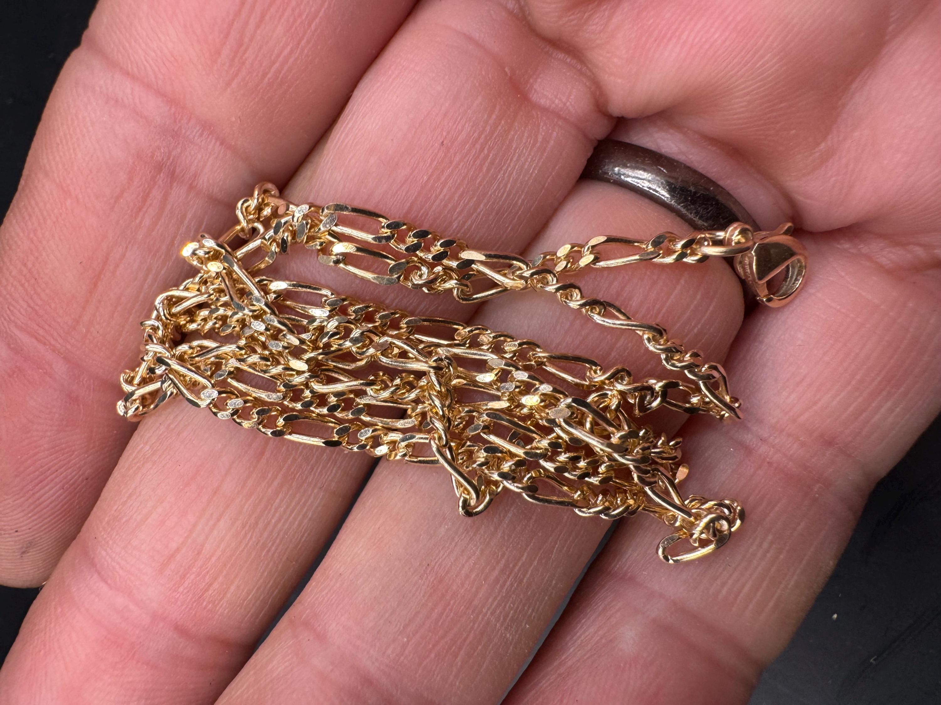 Vintage 46cm fine Figaro chain necklace, gold plated 2mm unused