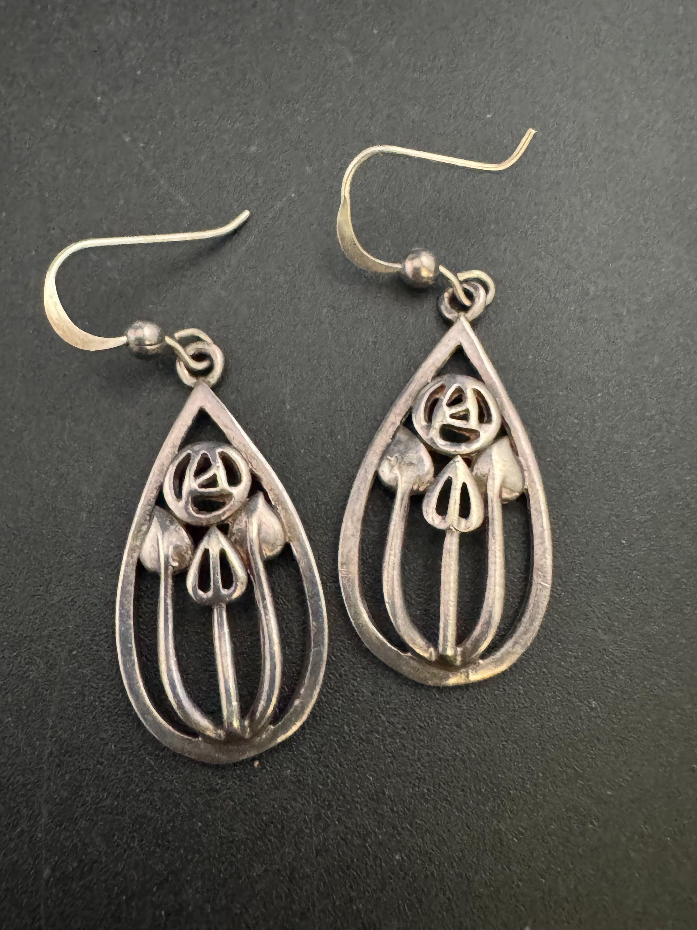 Vintage Sterling Silver drop Earrings, Art nouveau teardrop style 925