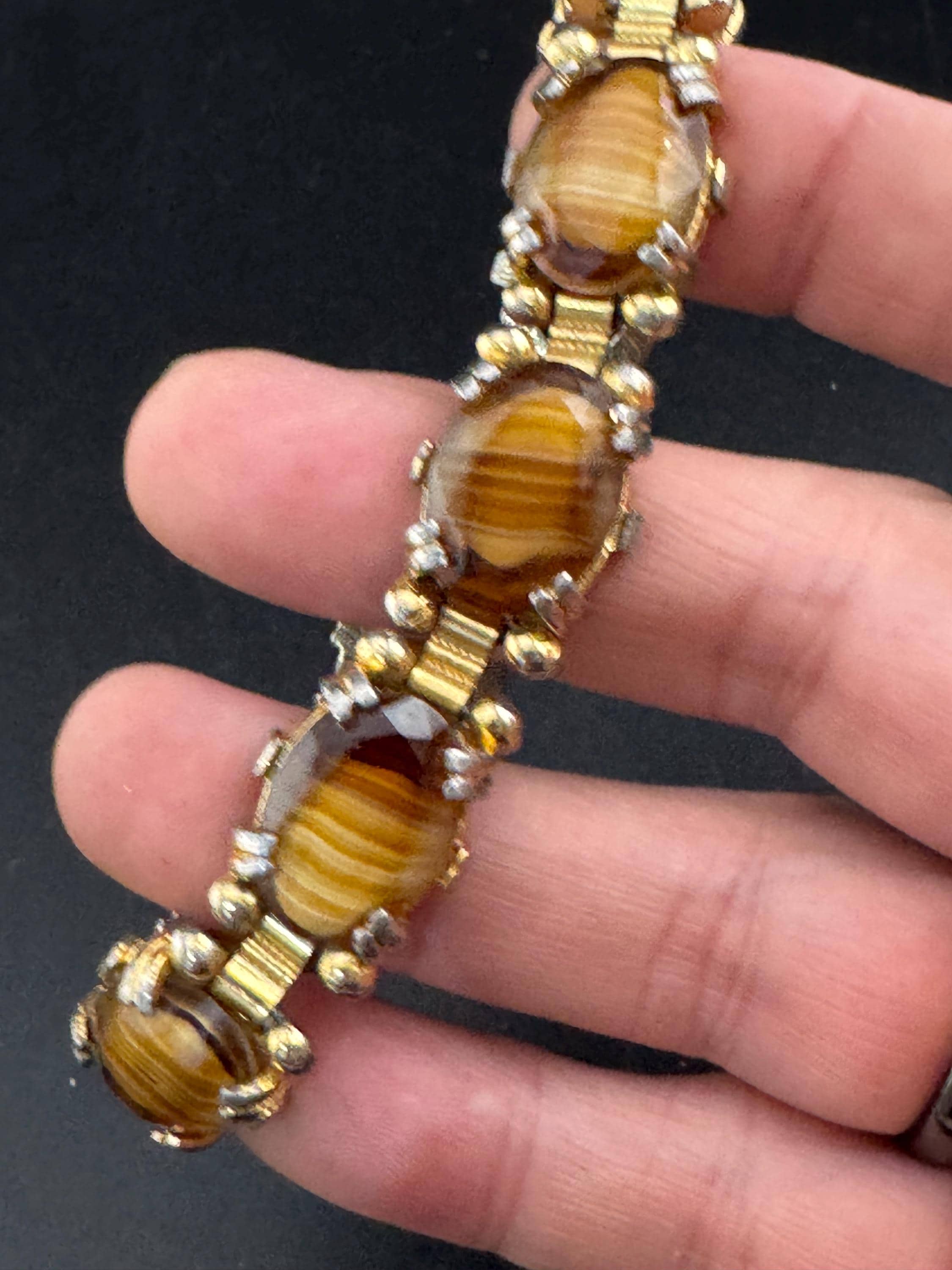 Vintage brown Gold Tone panel link cocktail bracelet, givre glass marbled cabochons