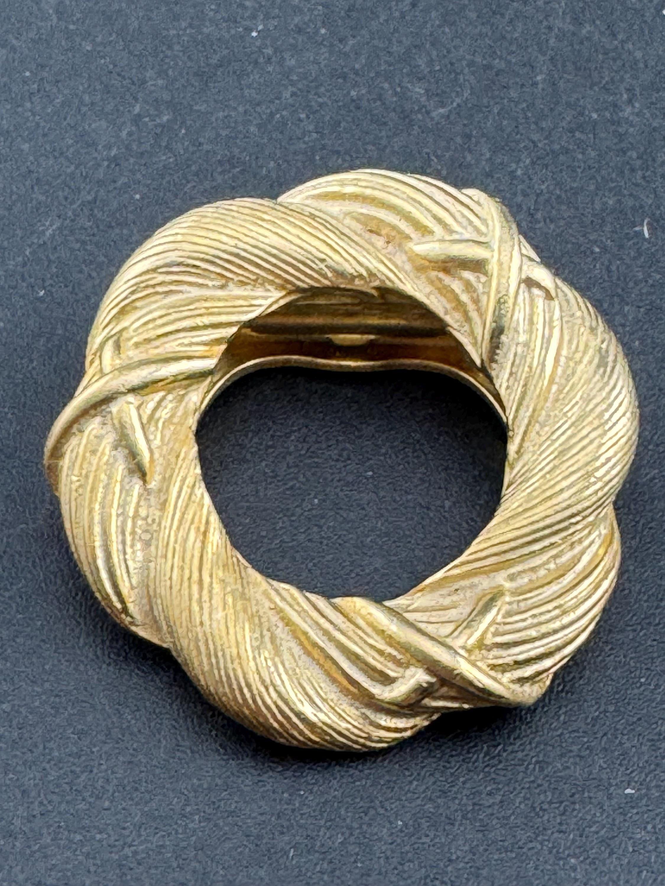 Vintage Gold rope Scarf Clip: Nautical style