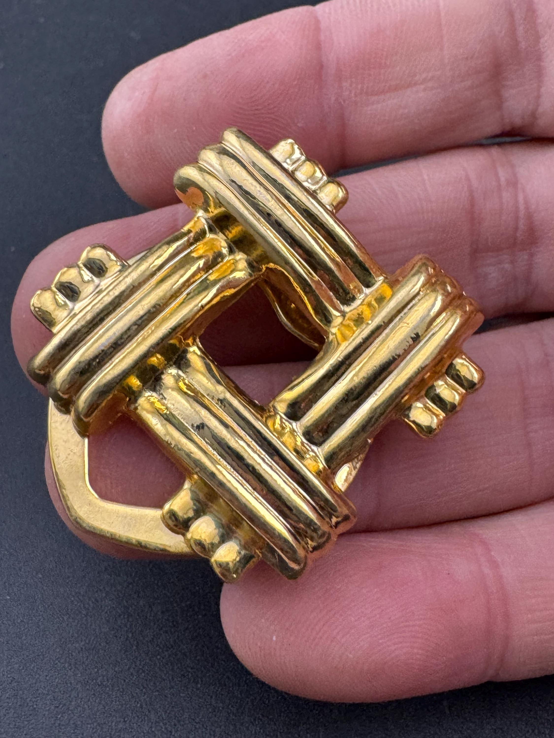 Vintage Gold modernist square Scarf Clip,  Ring for scarves