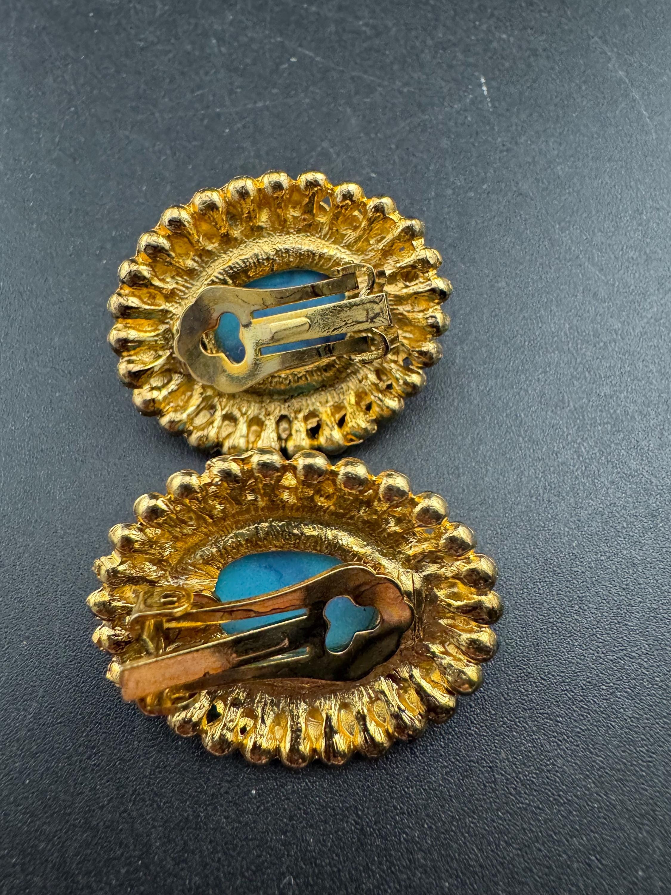 vintage Gold Turquoise blue cabochon rope twist oval clip on earrings, 1980s nautical unused
