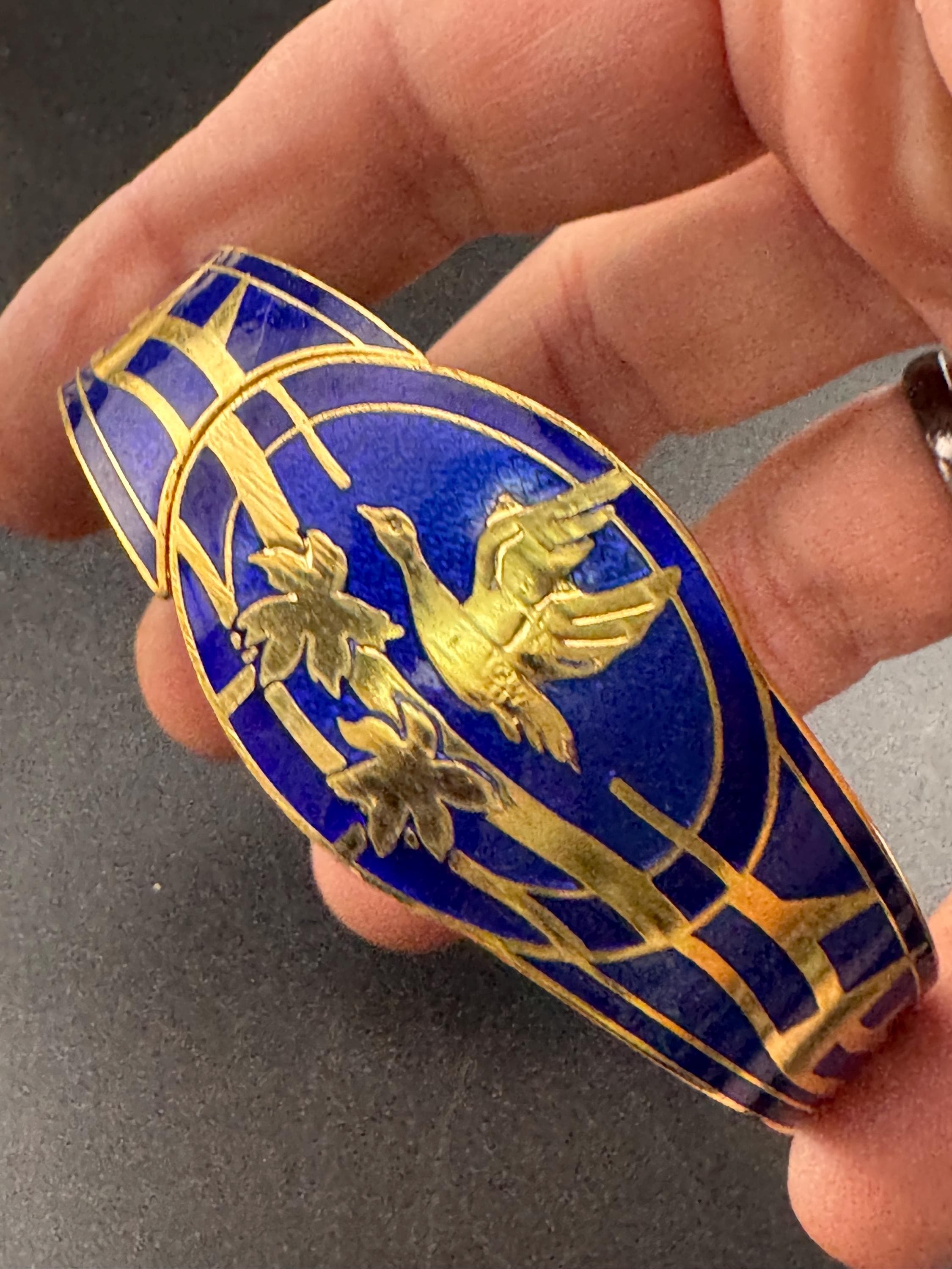 Vintage bright blue enamel cloisonne clamper bangle:  flying crane swan design 1980s 1990s