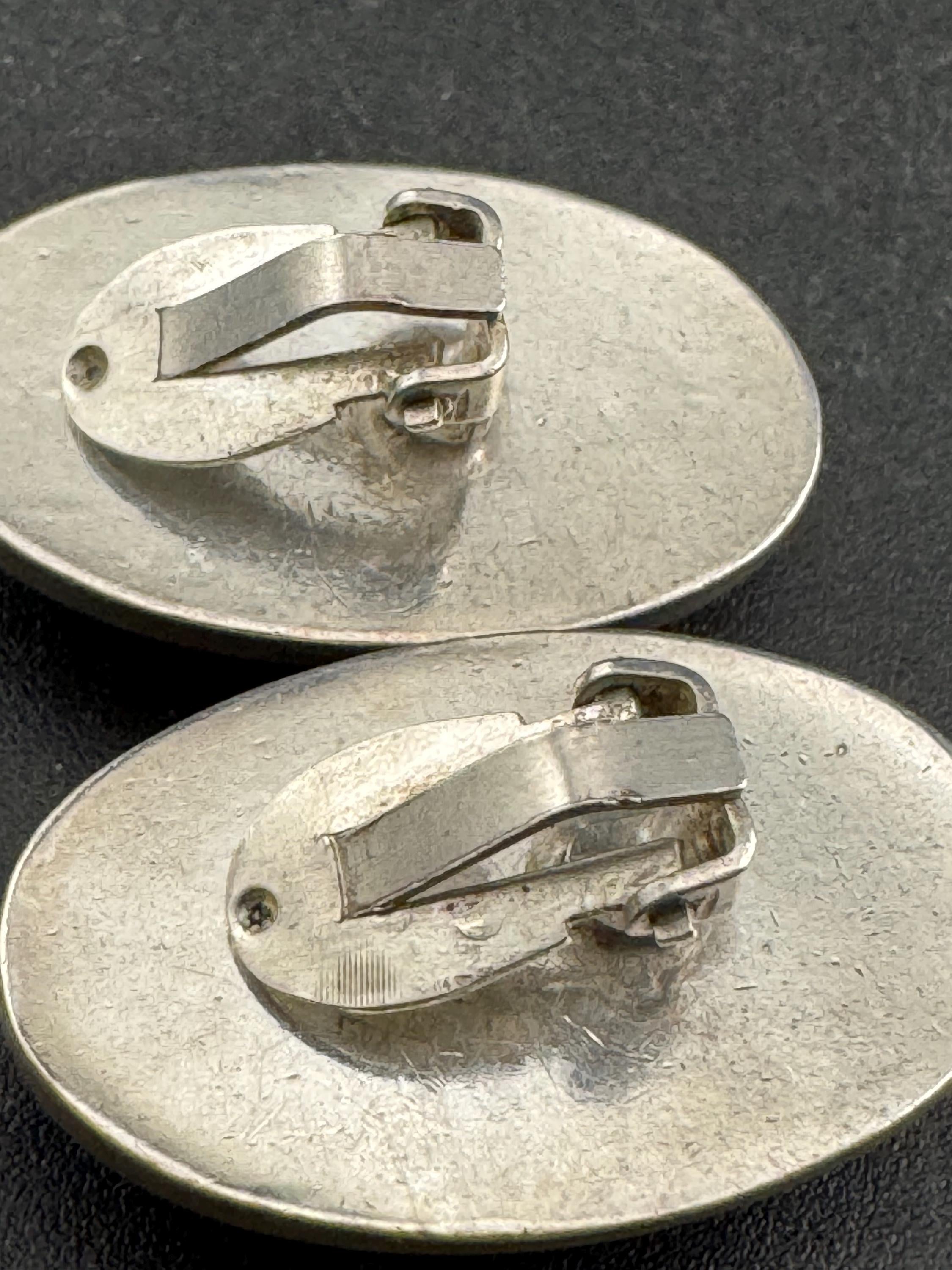 Vintage silver modernist amber gemstone oval clip on earrings, 3cm