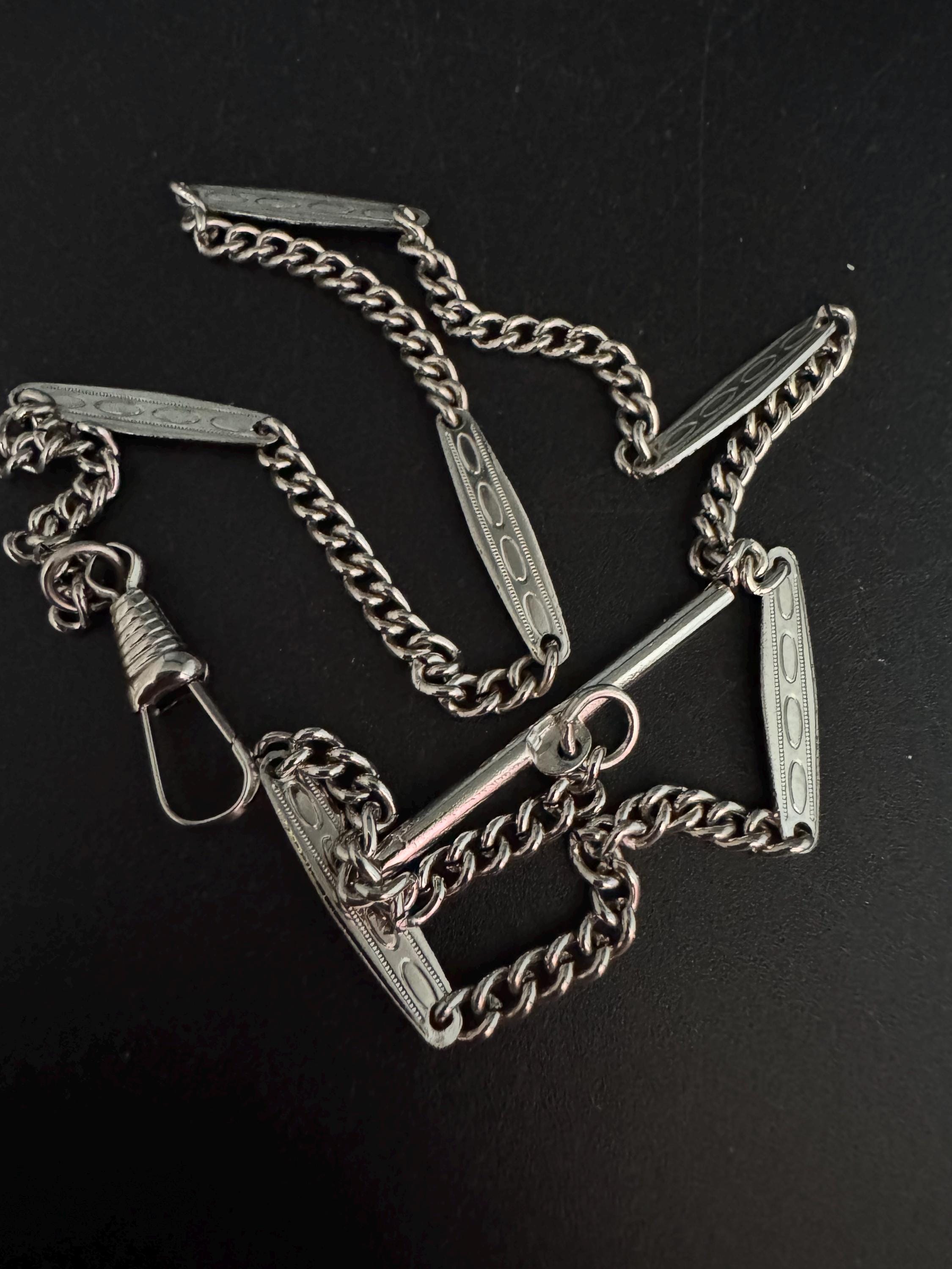 Art Deco Pocket Watch Chain T bar and necklace : Silver Metal machine age, 43.5cm