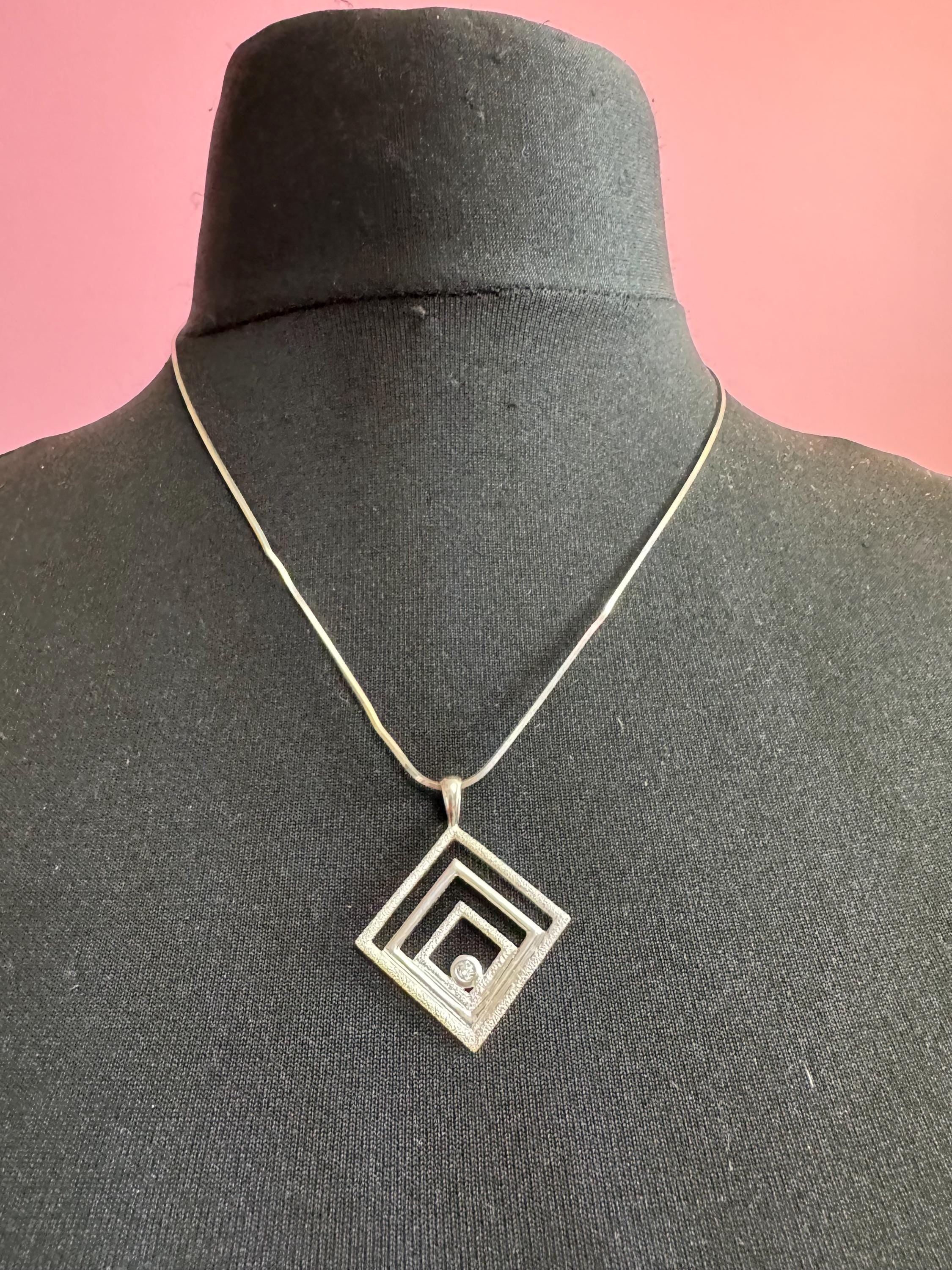 Vintage 925 geometric diamanté Pendant Necklace: modernist Sterling Silver