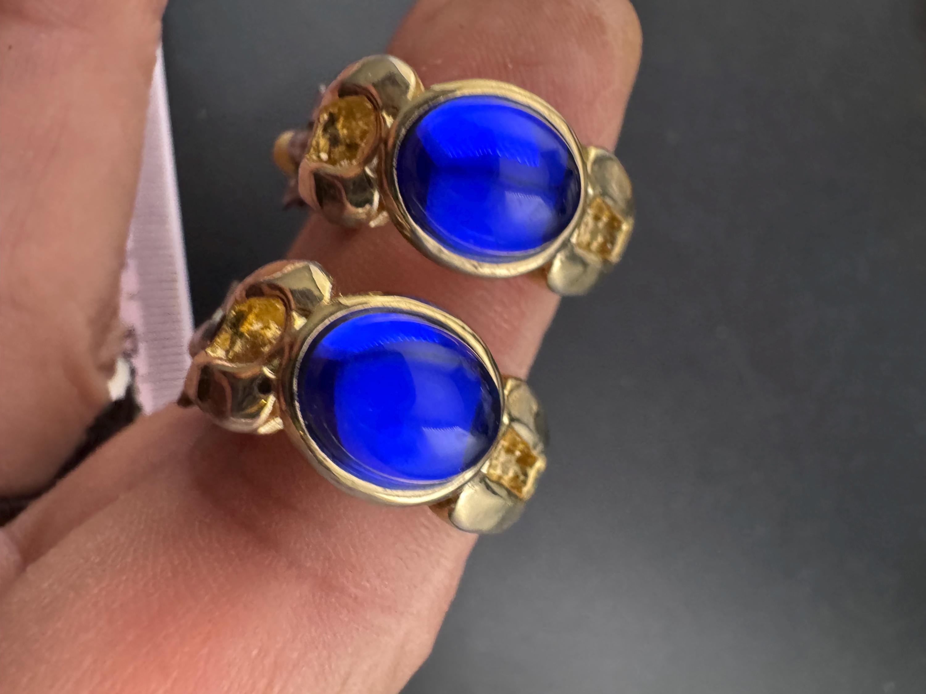 Vintage sapphire cabochon Clip On Earrings: oval half hoop Blue stones Gripoix style