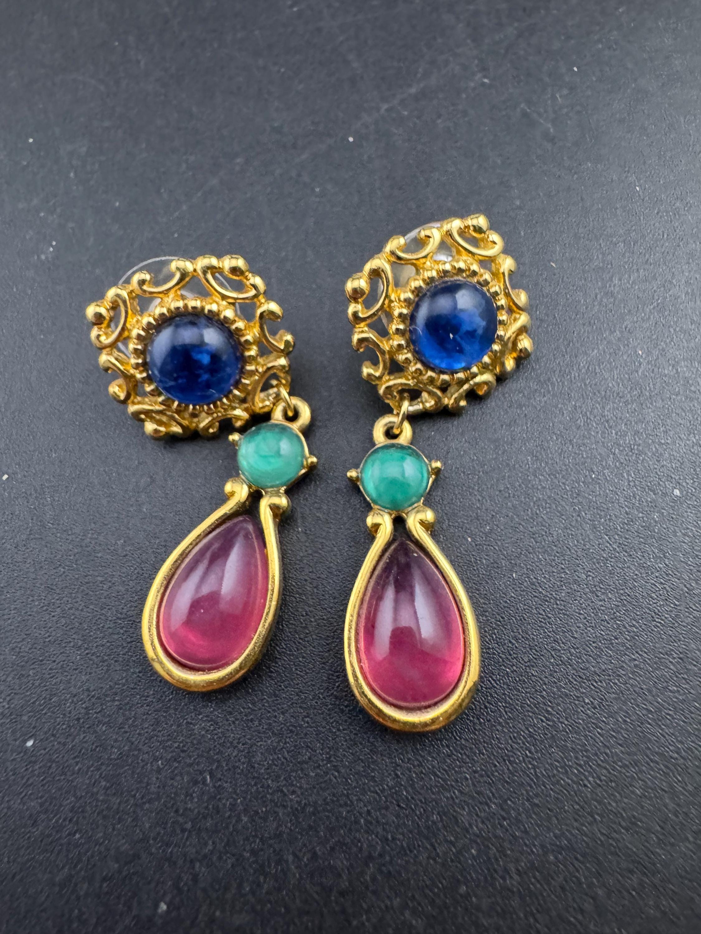 Vintage blue Red Green Cabochon pierced dangly Earrings: Gold Tone Dangle, 1990s