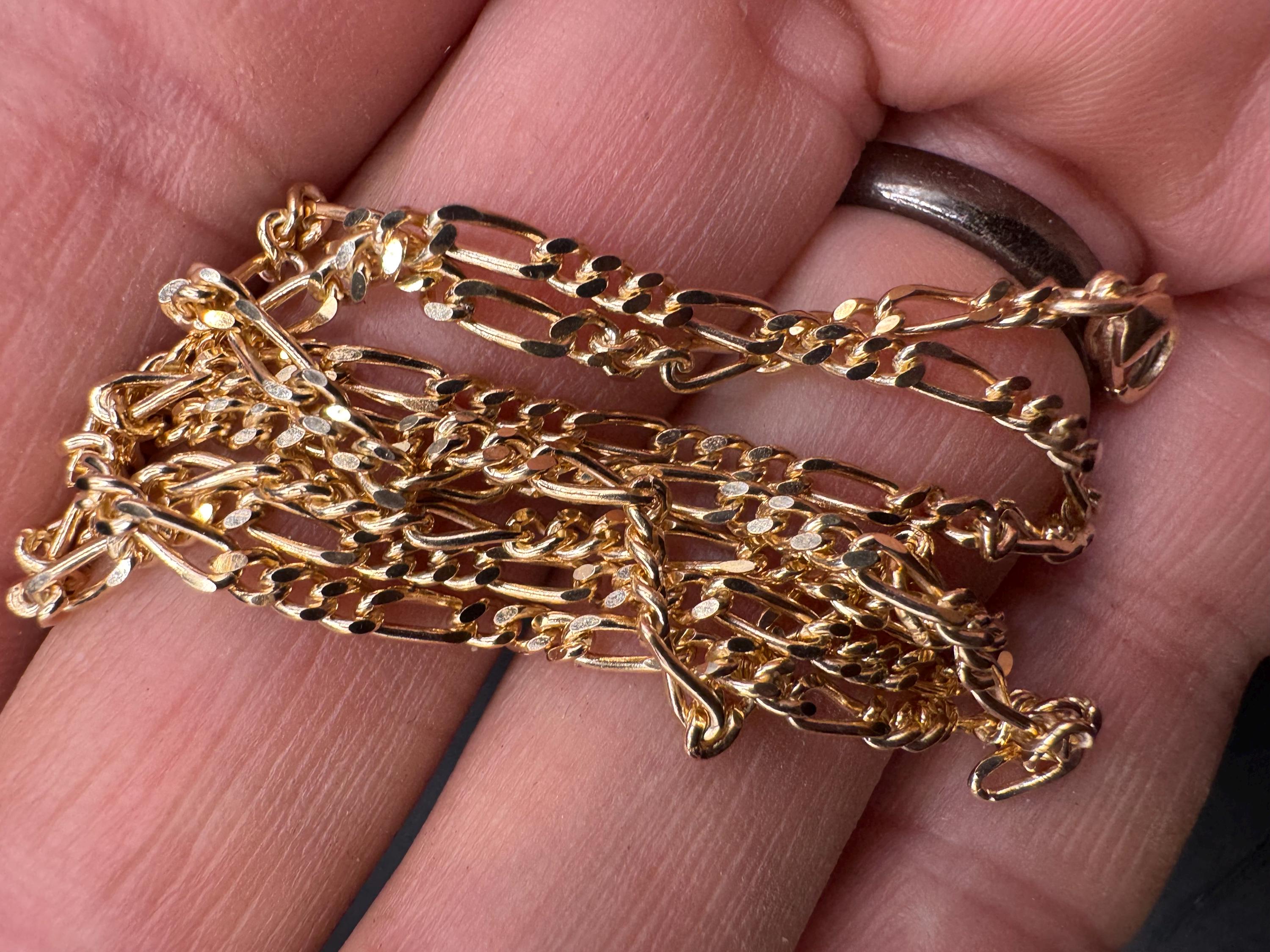 Vintage 46cm fine Figaro chain necklace, gold plated 2mm unused