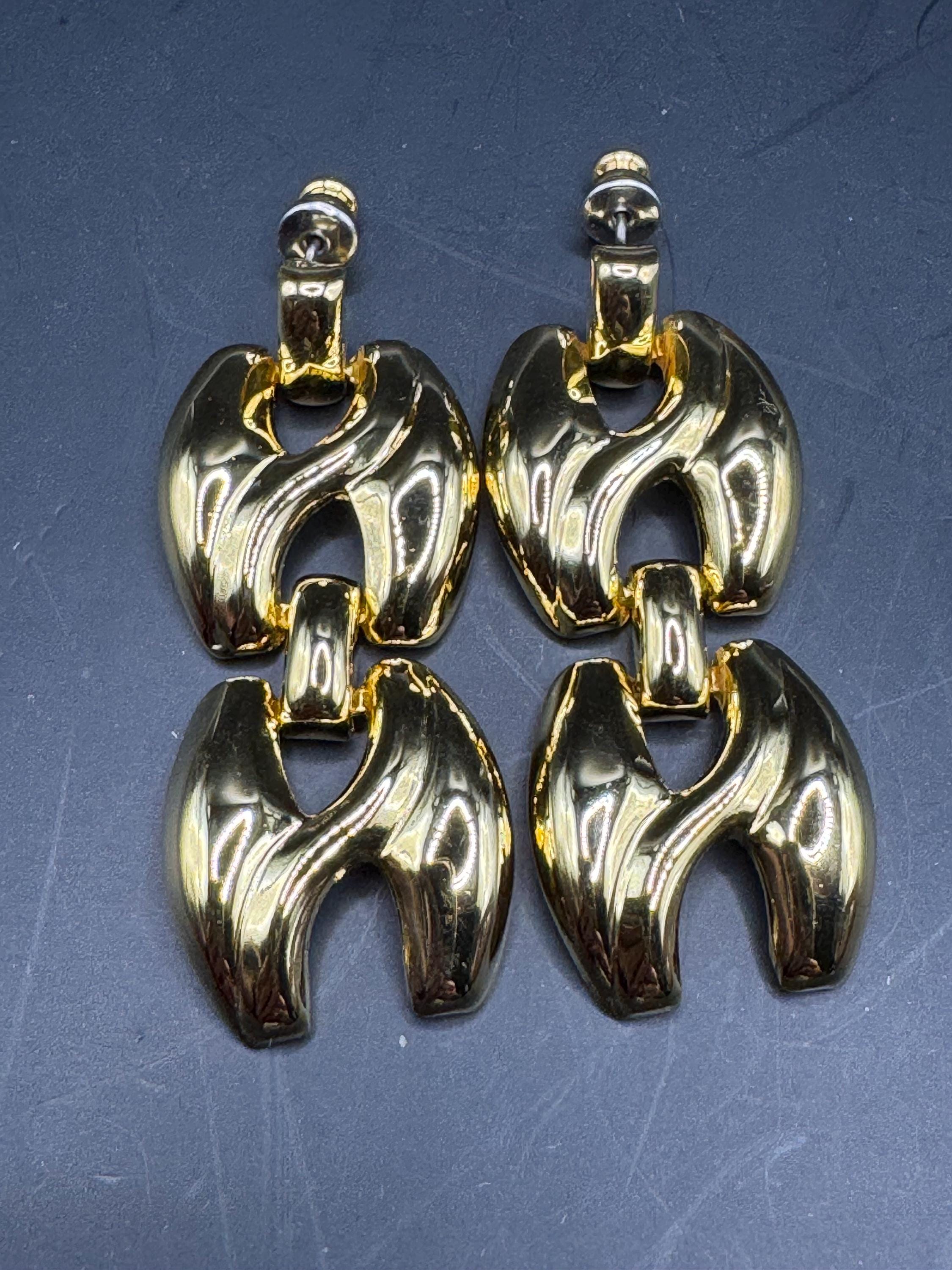 Vintage 80s Gold door knocker drop earrings,  pierced ears embossed metal unused