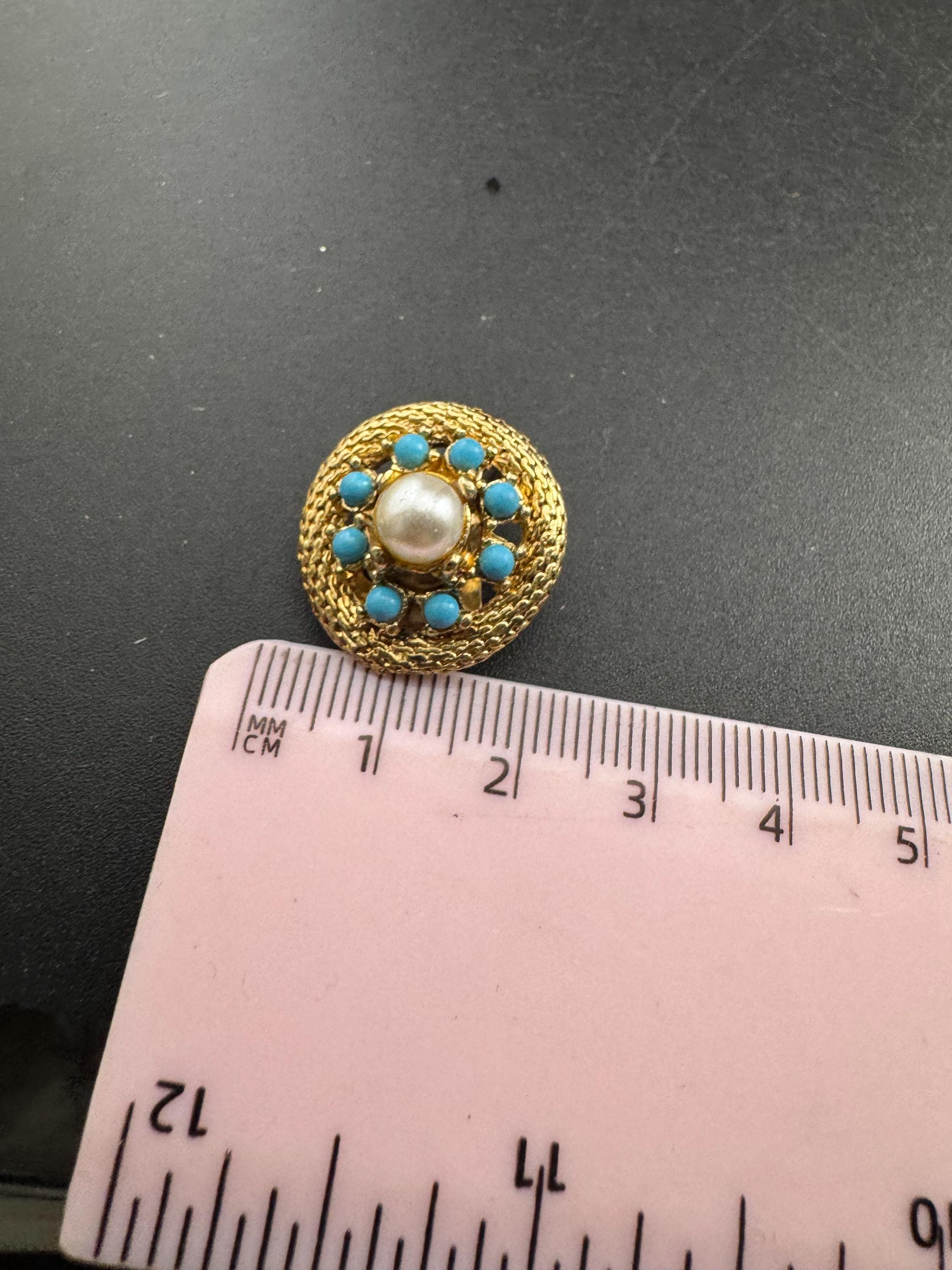 vintage 1960s gold mesh faux pearl and turquoise round clip on earrings, unused