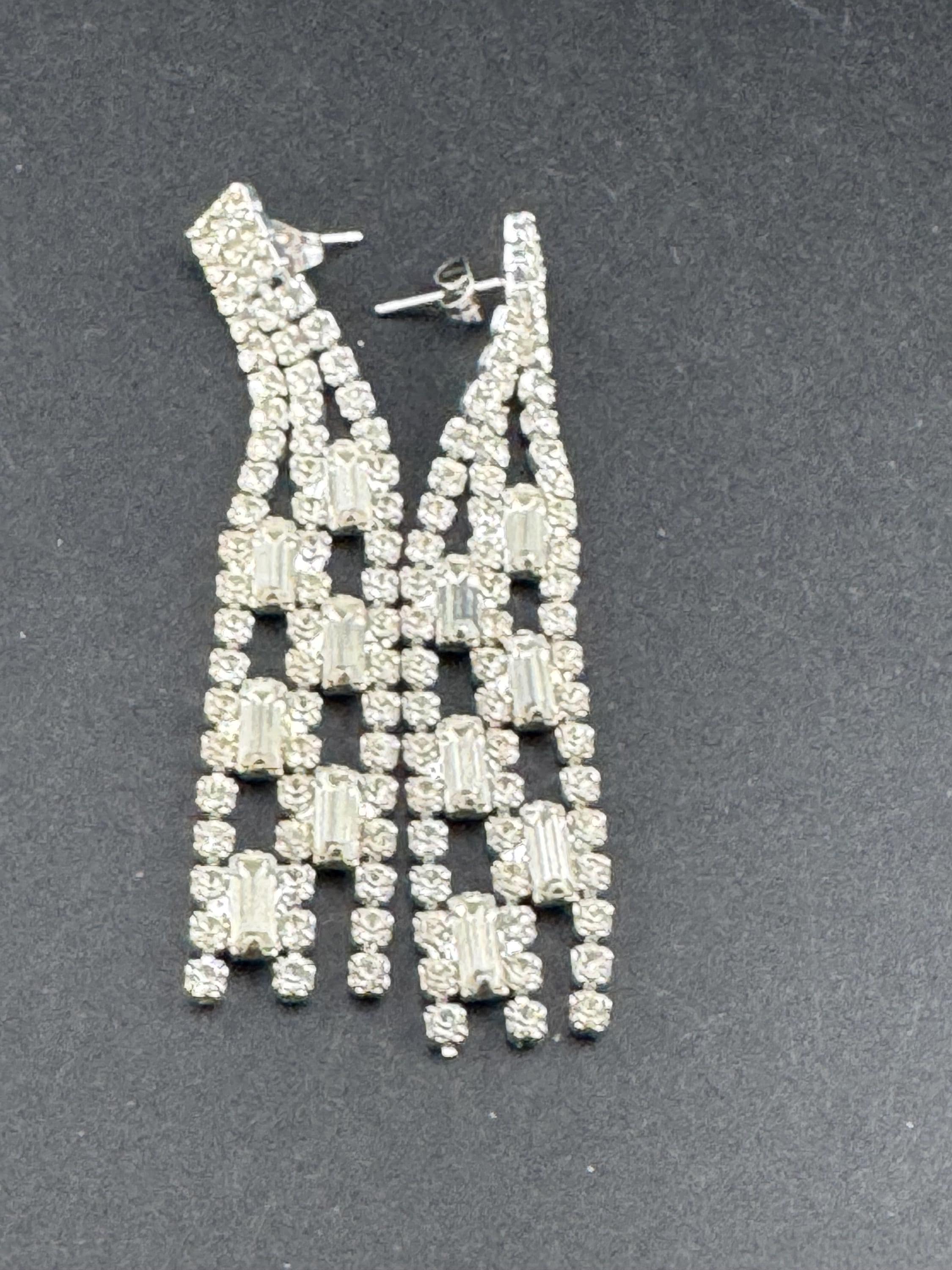 Clear diamanté waterfall long dangly 7cm pierced drop earrings , silver tone glass crystal