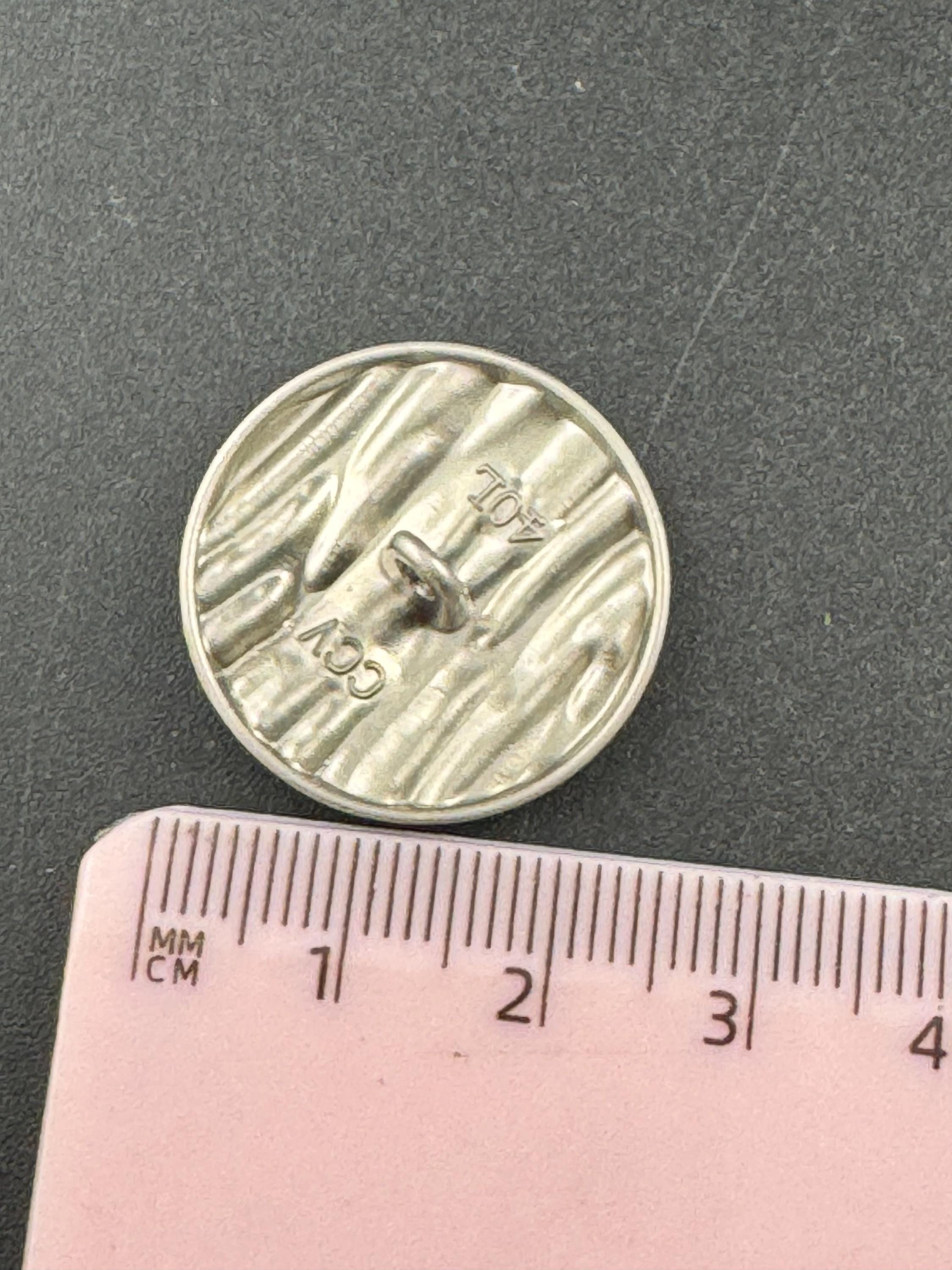 25mm Matt silver metal buttons,  5 pack textured design