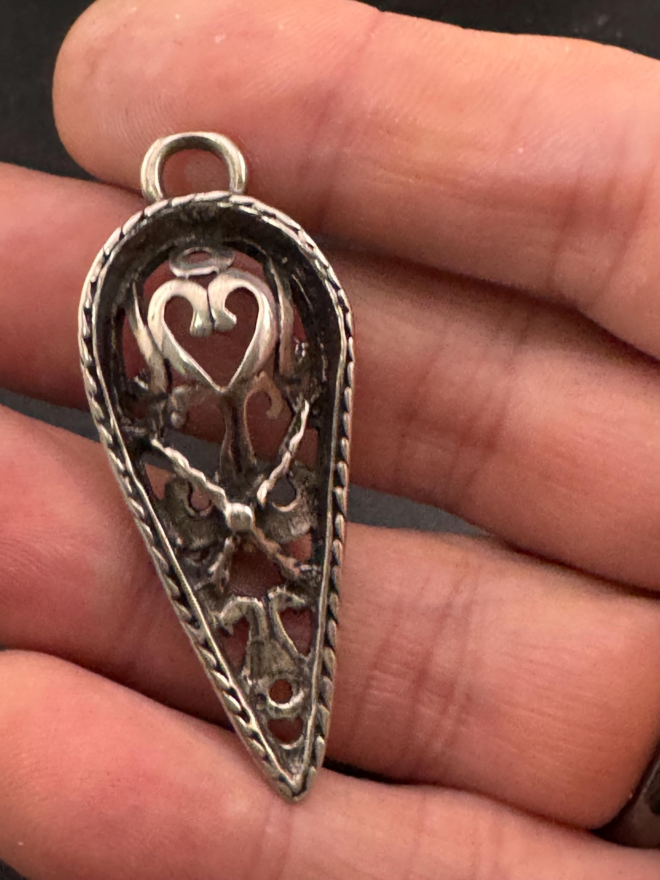 Vintage 800 Silver art nouveau style Pendant