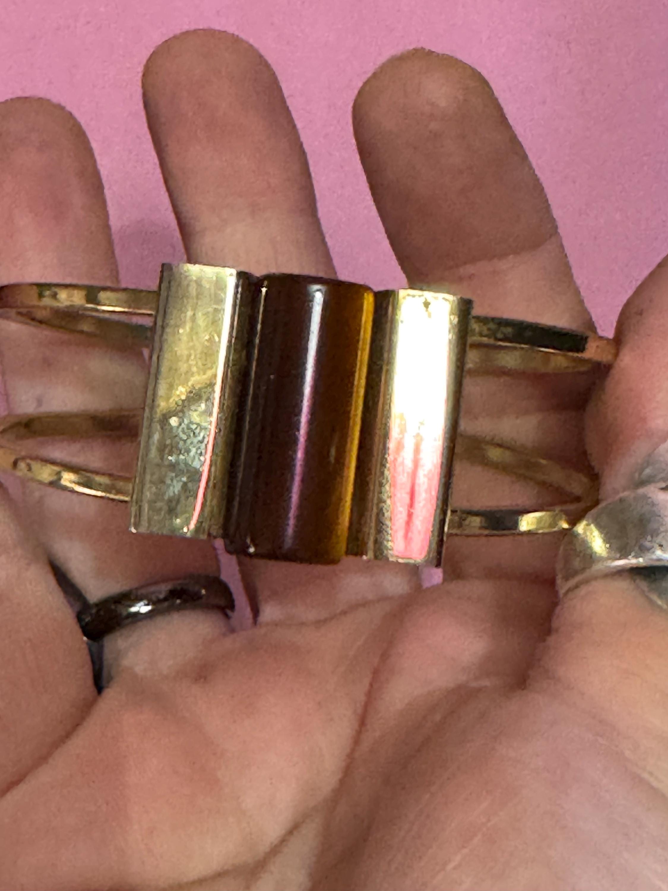 Vintage Art Deco machine age clamper bangle,  brown galalith cylinder Jakob bengal style