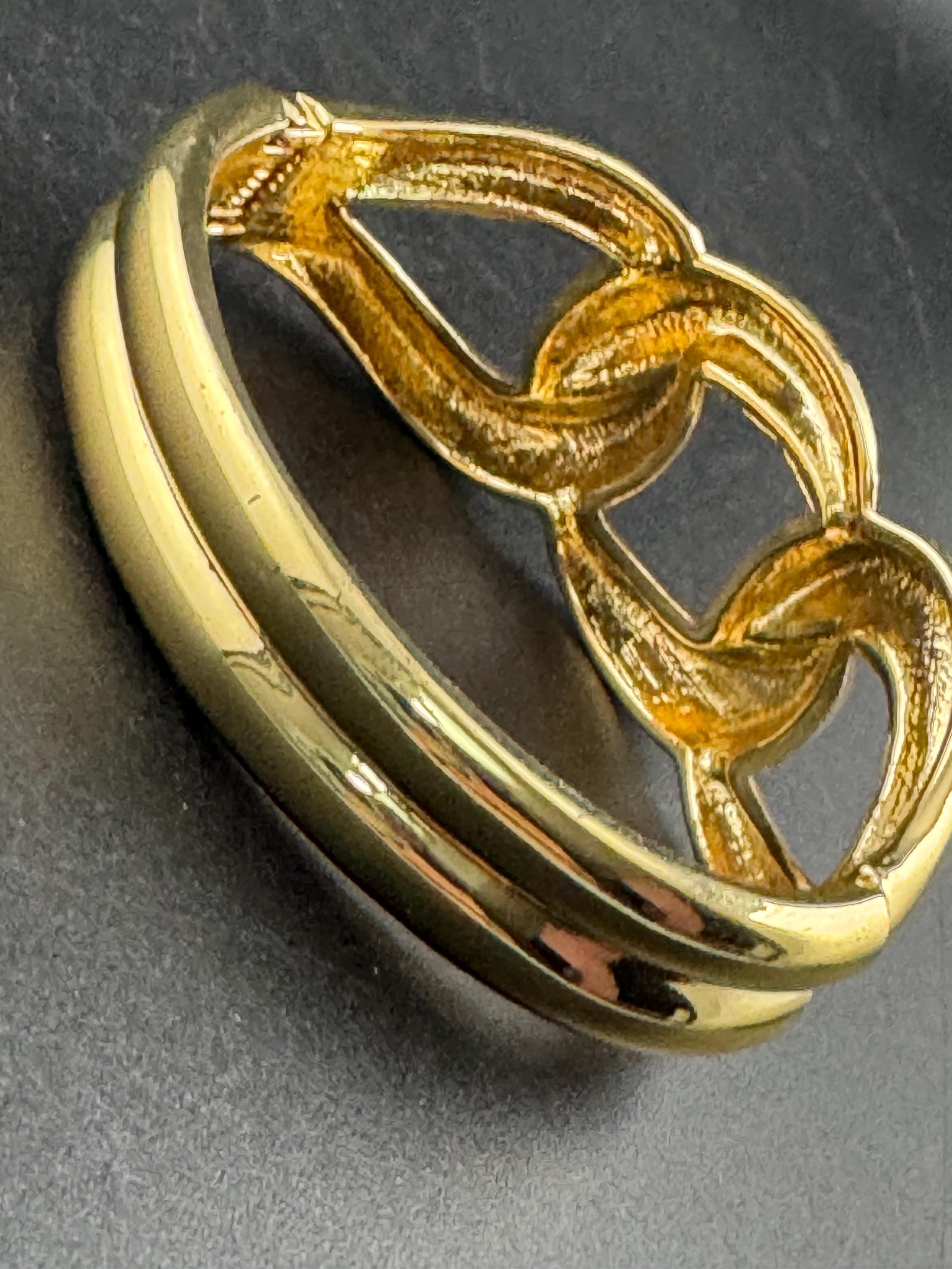 Vintage gold wide chain link clamper bangle, classic 1980s