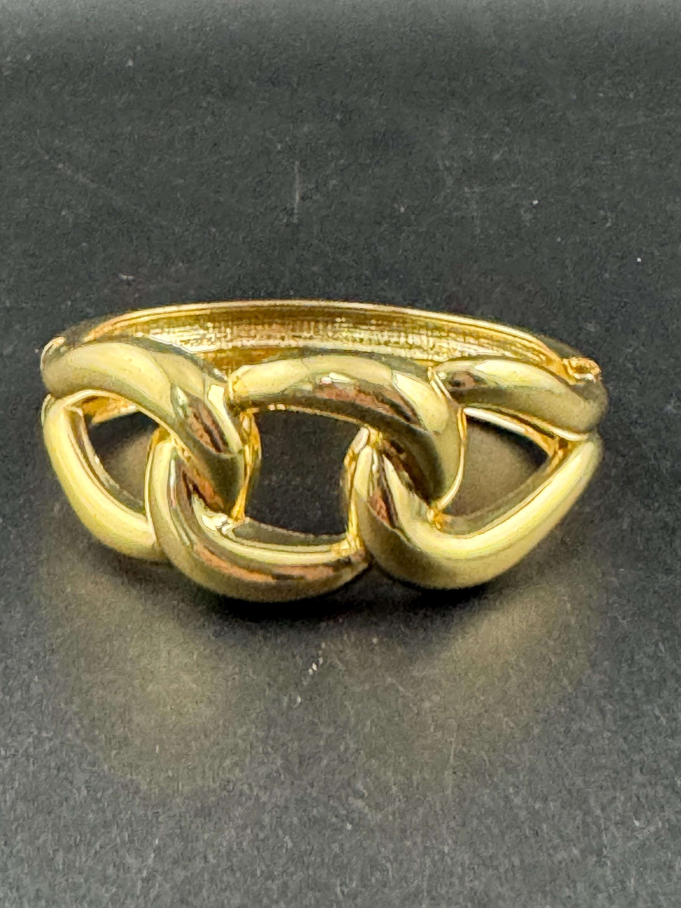 Vintage gold wide chain link clamper bangle, classic 1980s
