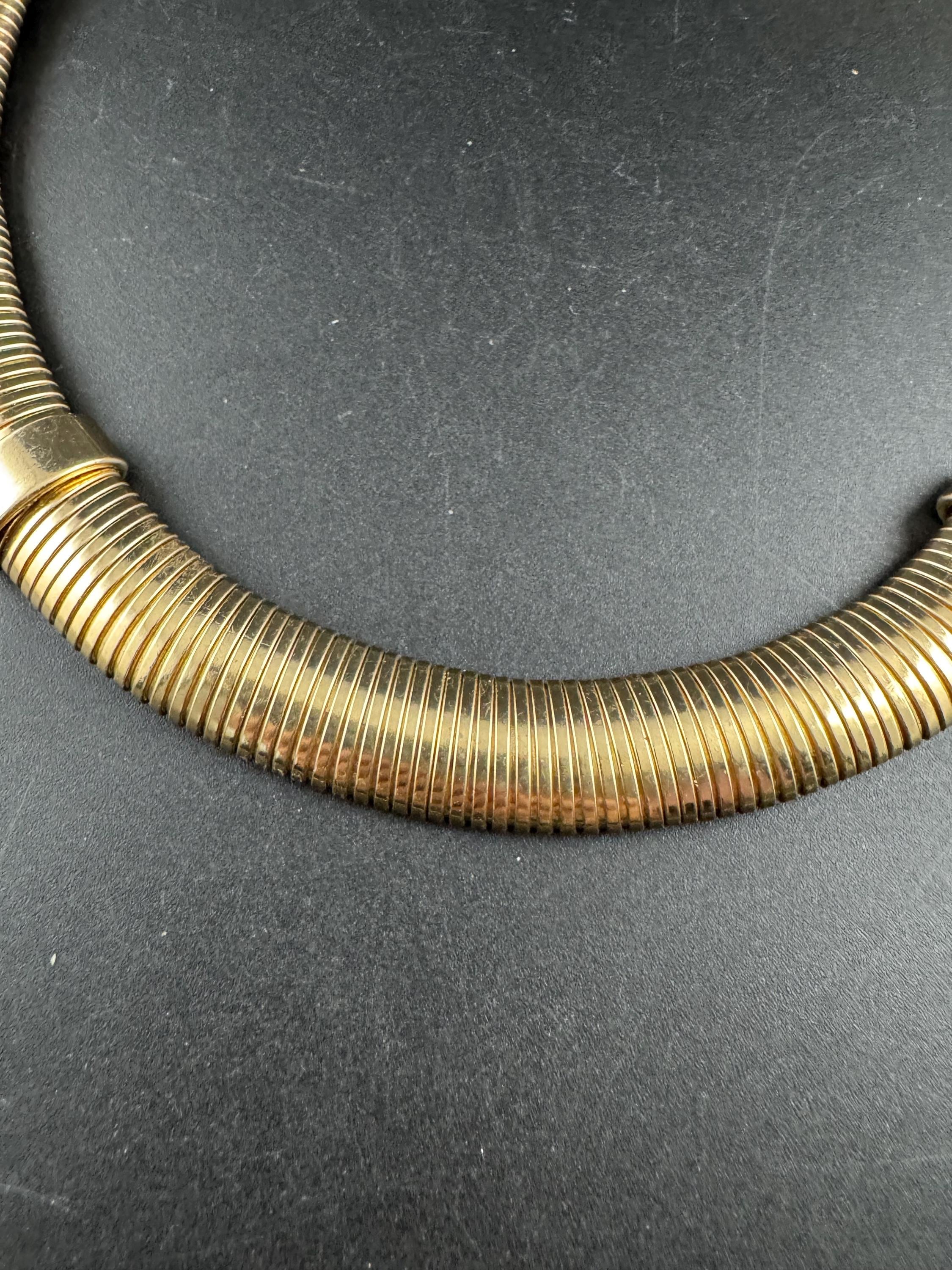 Gold omega link wide choker necklace, 1990s