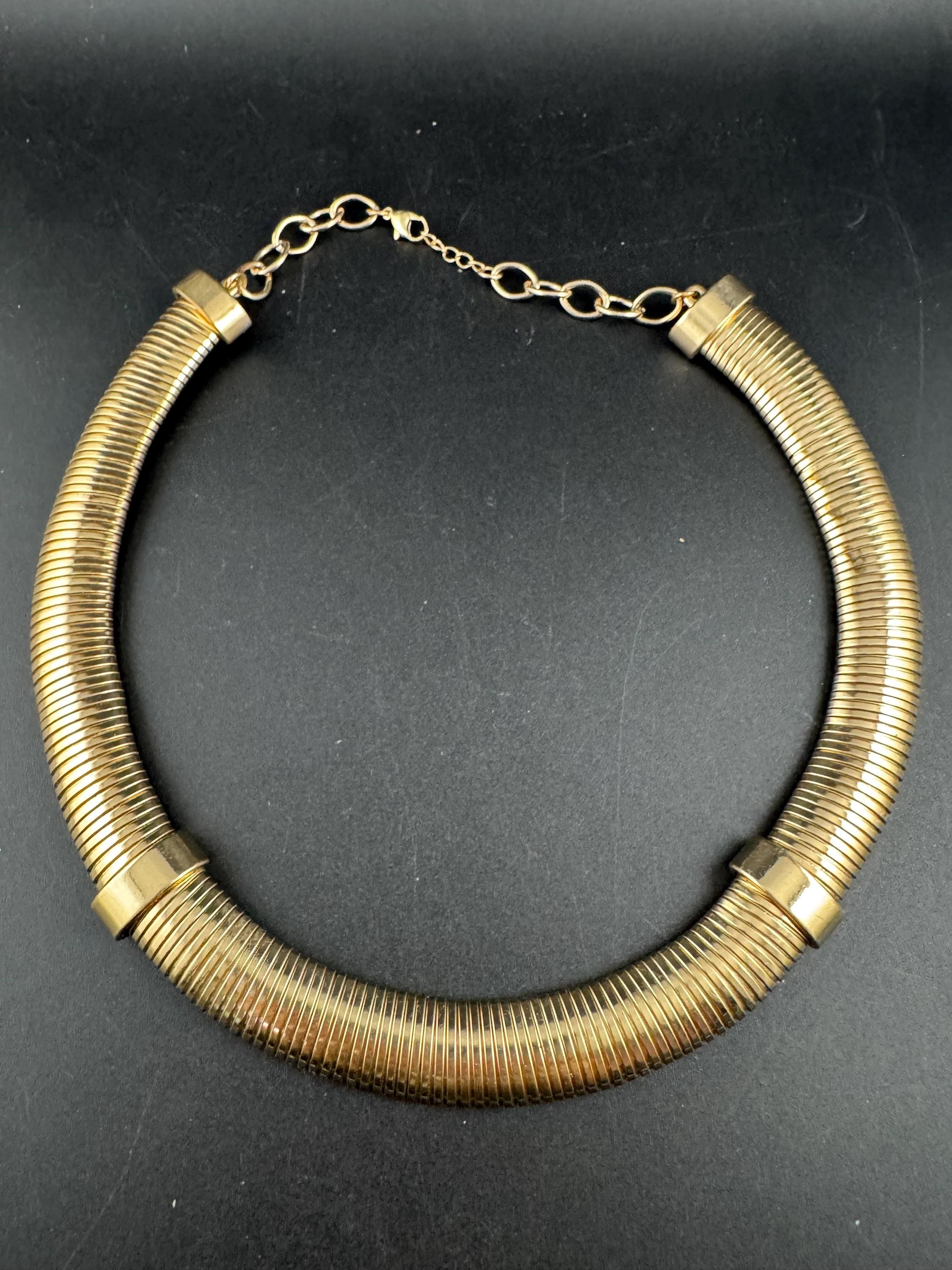 Gold omega link wide choker necklace, 1990s