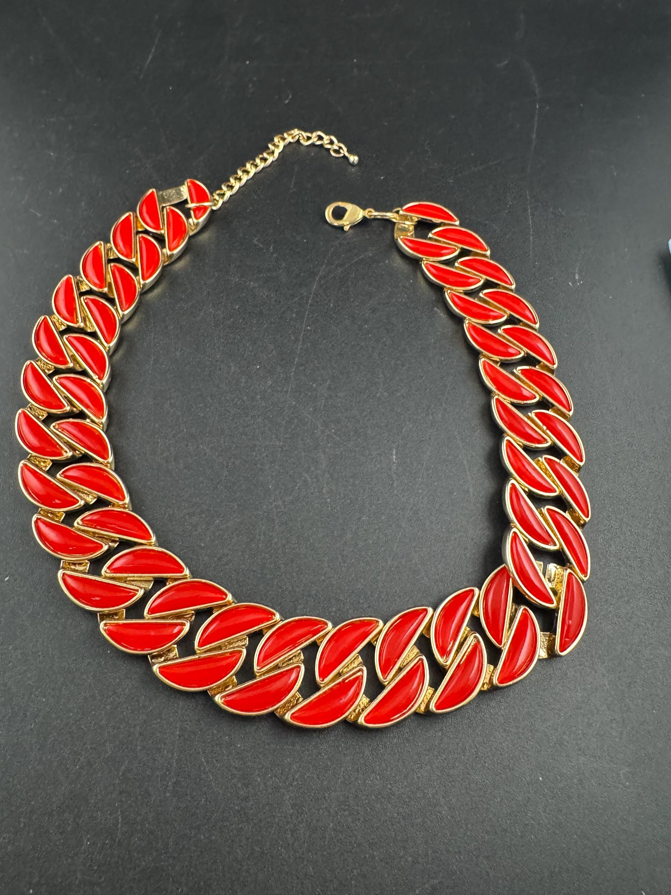 Vintage Red enamel curb chain choker , gold tone necklace