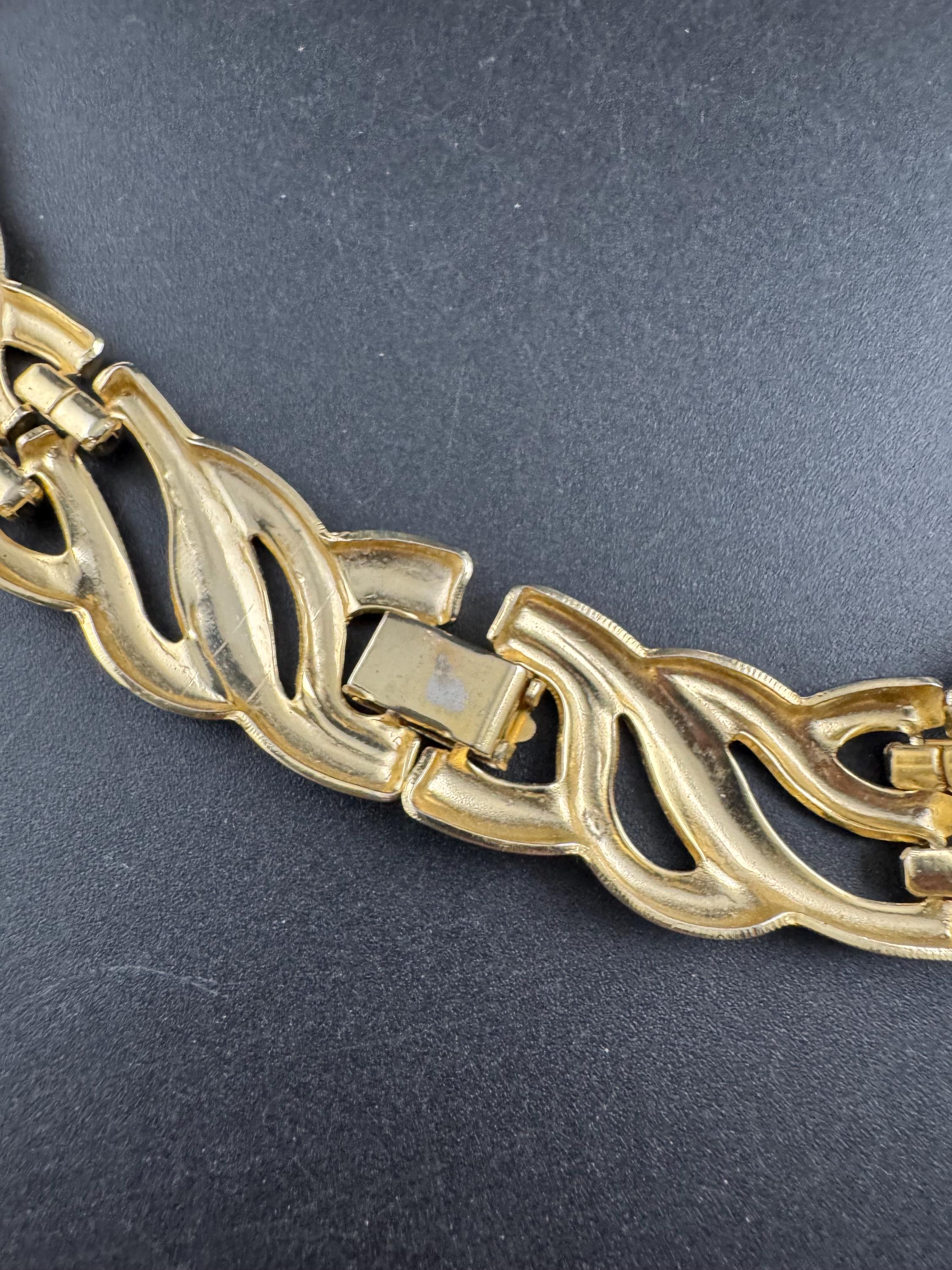 1980s wide chunky gold choker, embossed retro necklace