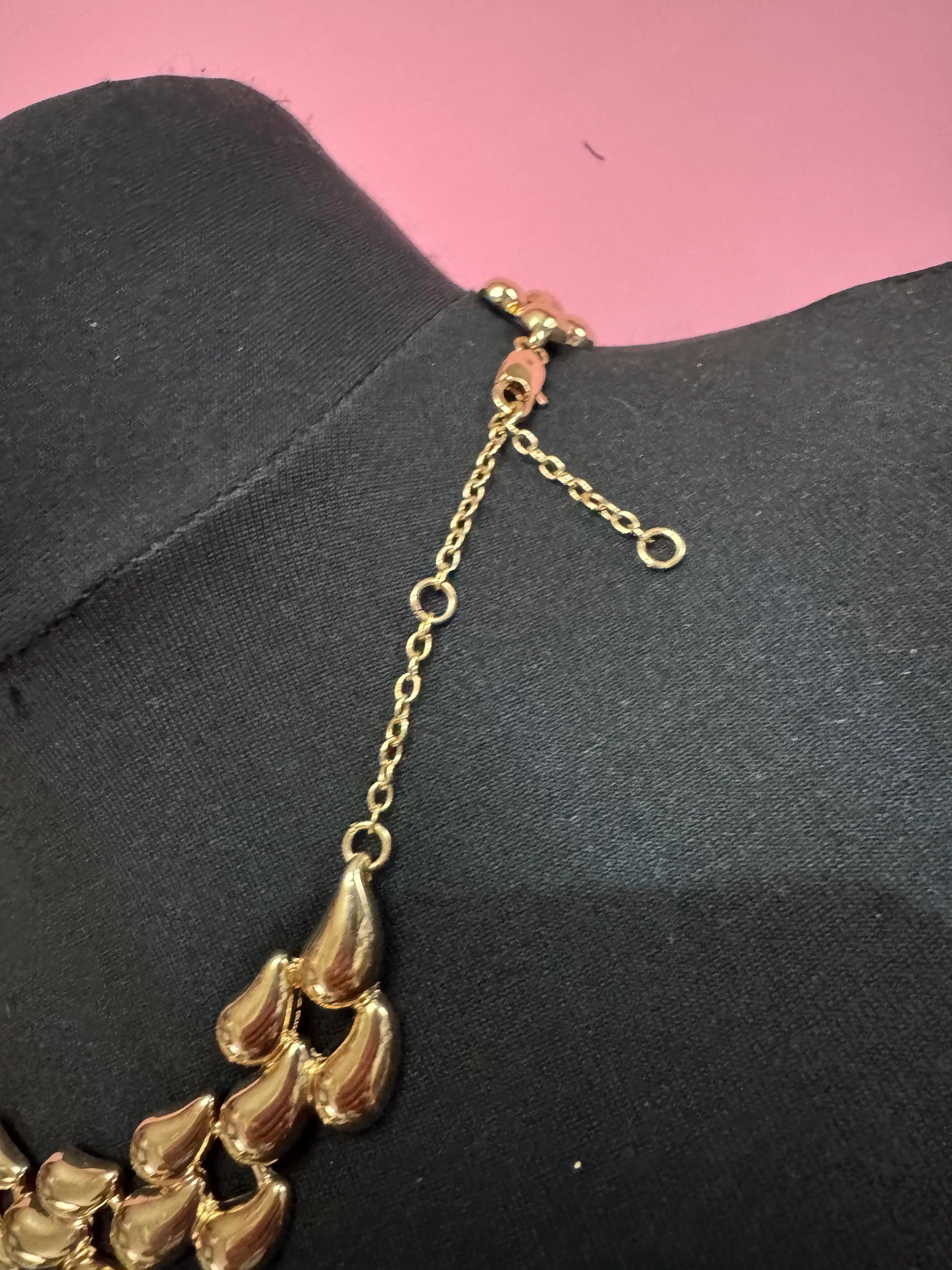 1980s wide chunky gold choker, embossed necklace 45-53cm