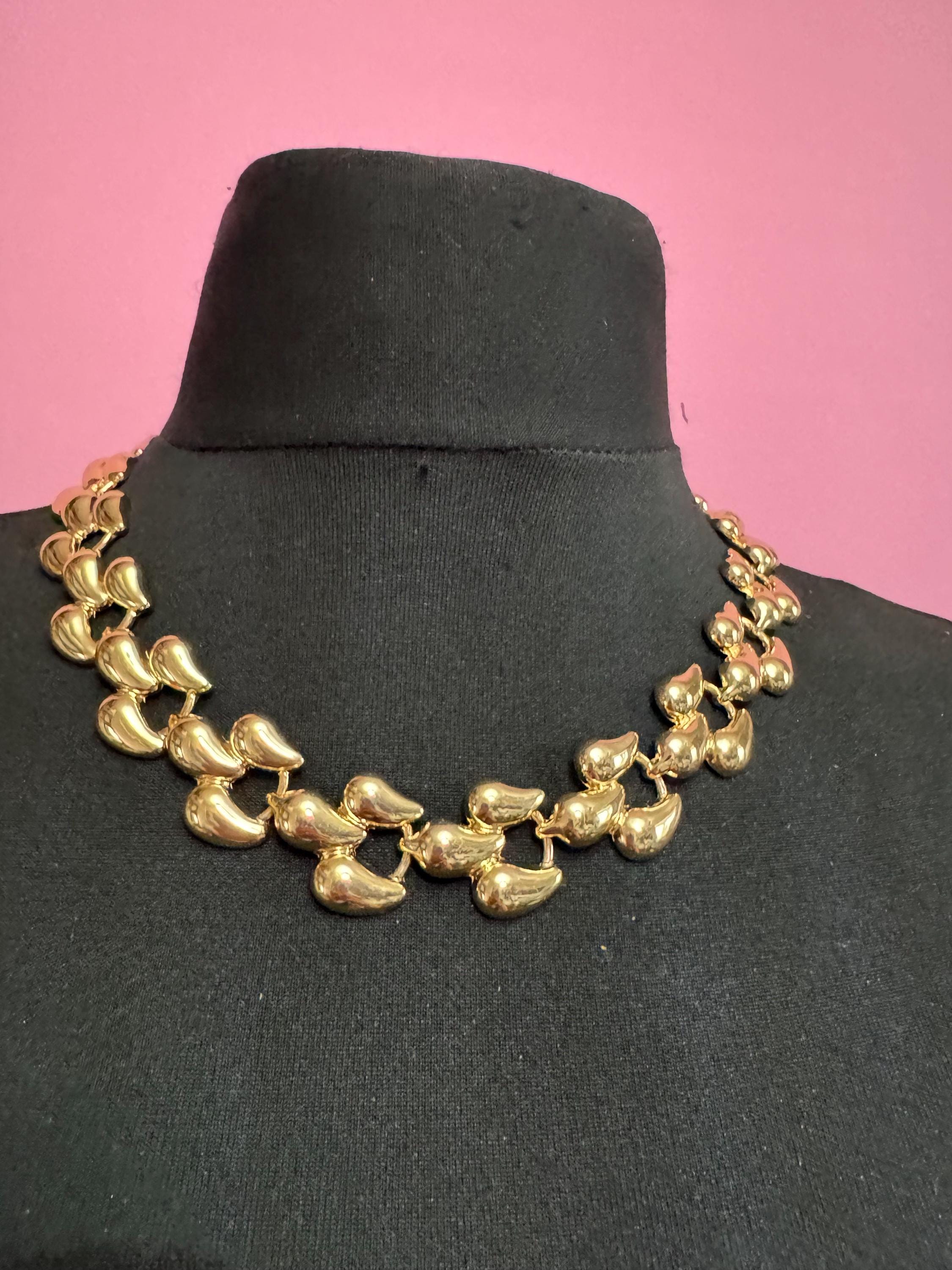 1980s wide chunky gold choker, embossed necklace 45-53cm