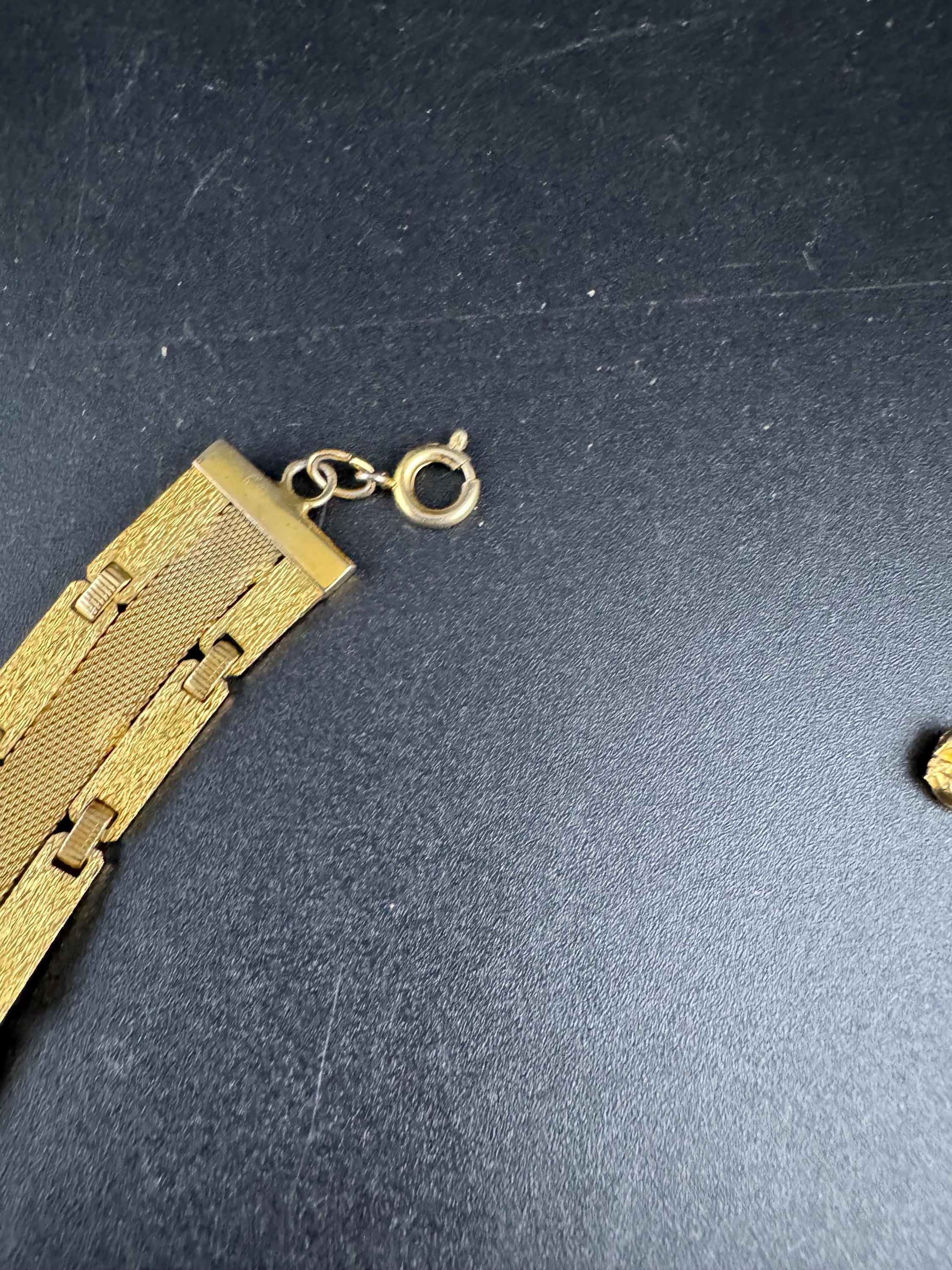 Wide triple mesh woven gold plated choker necklace, Vintage 1960s