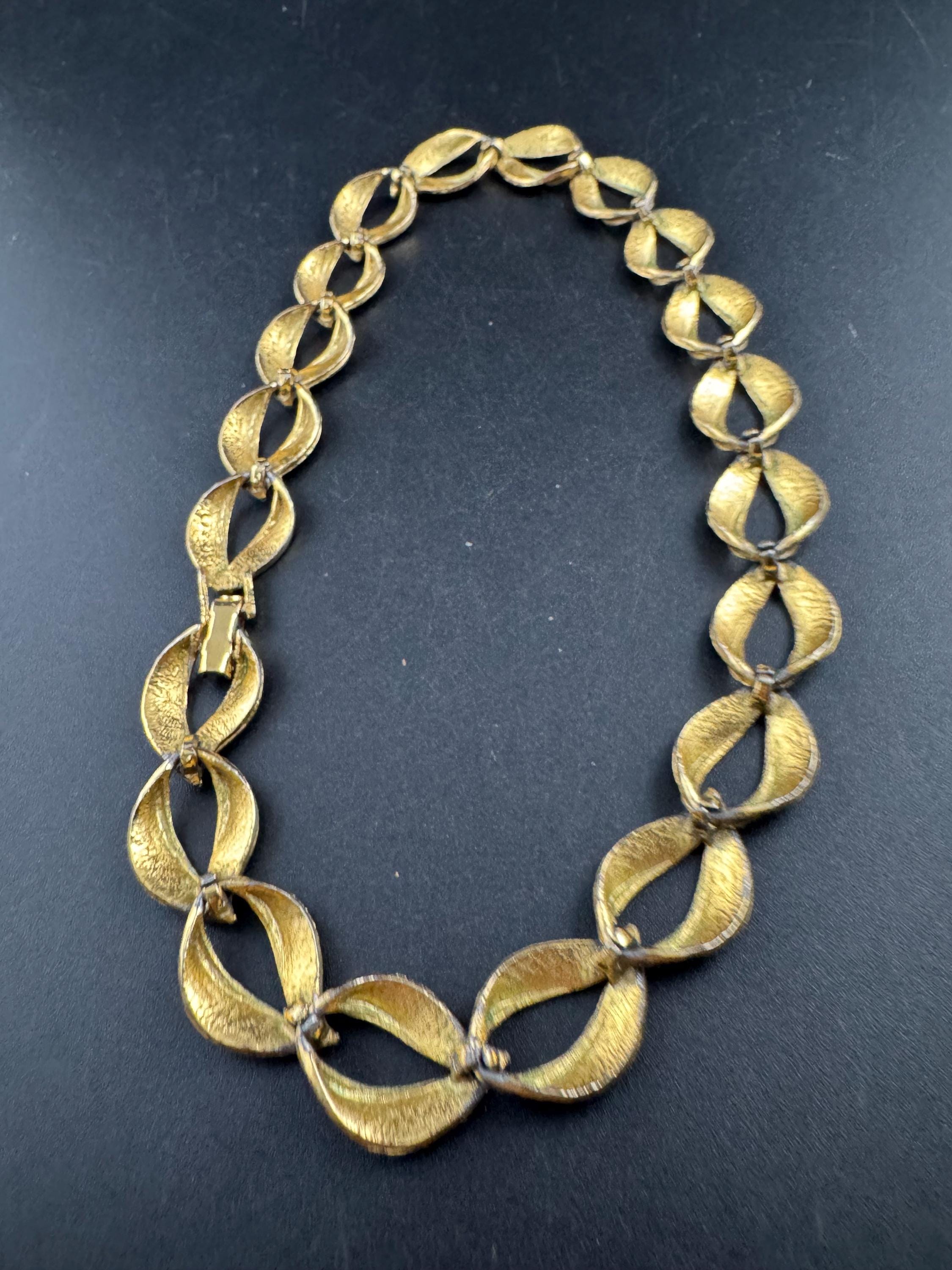 vintage collar necklace gold brushed links, choker 1950s 1960s