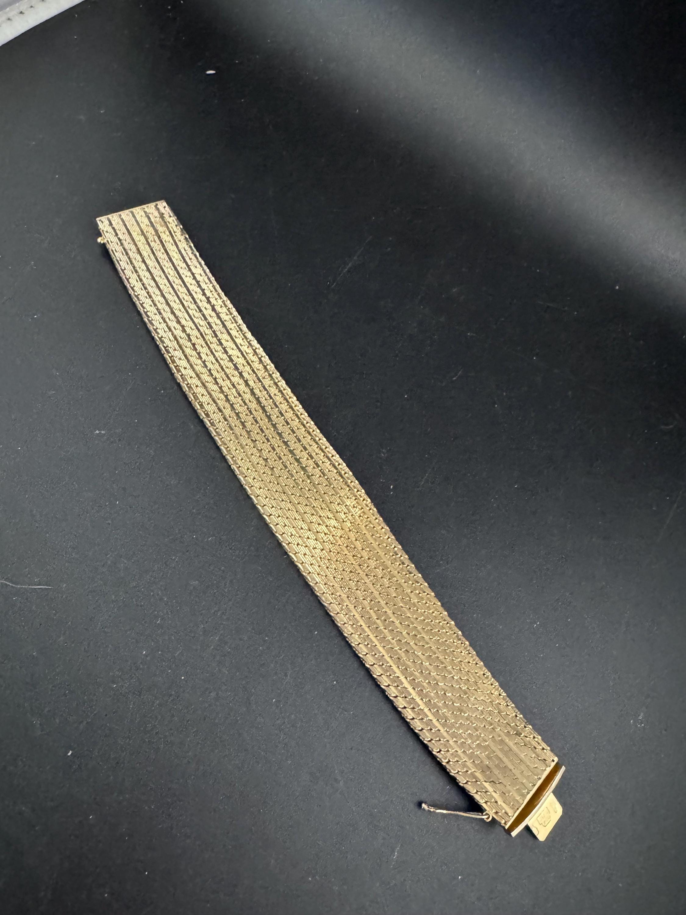 1970s Italian tapered articulated flat bracelet, gold plated and in fabulous condition