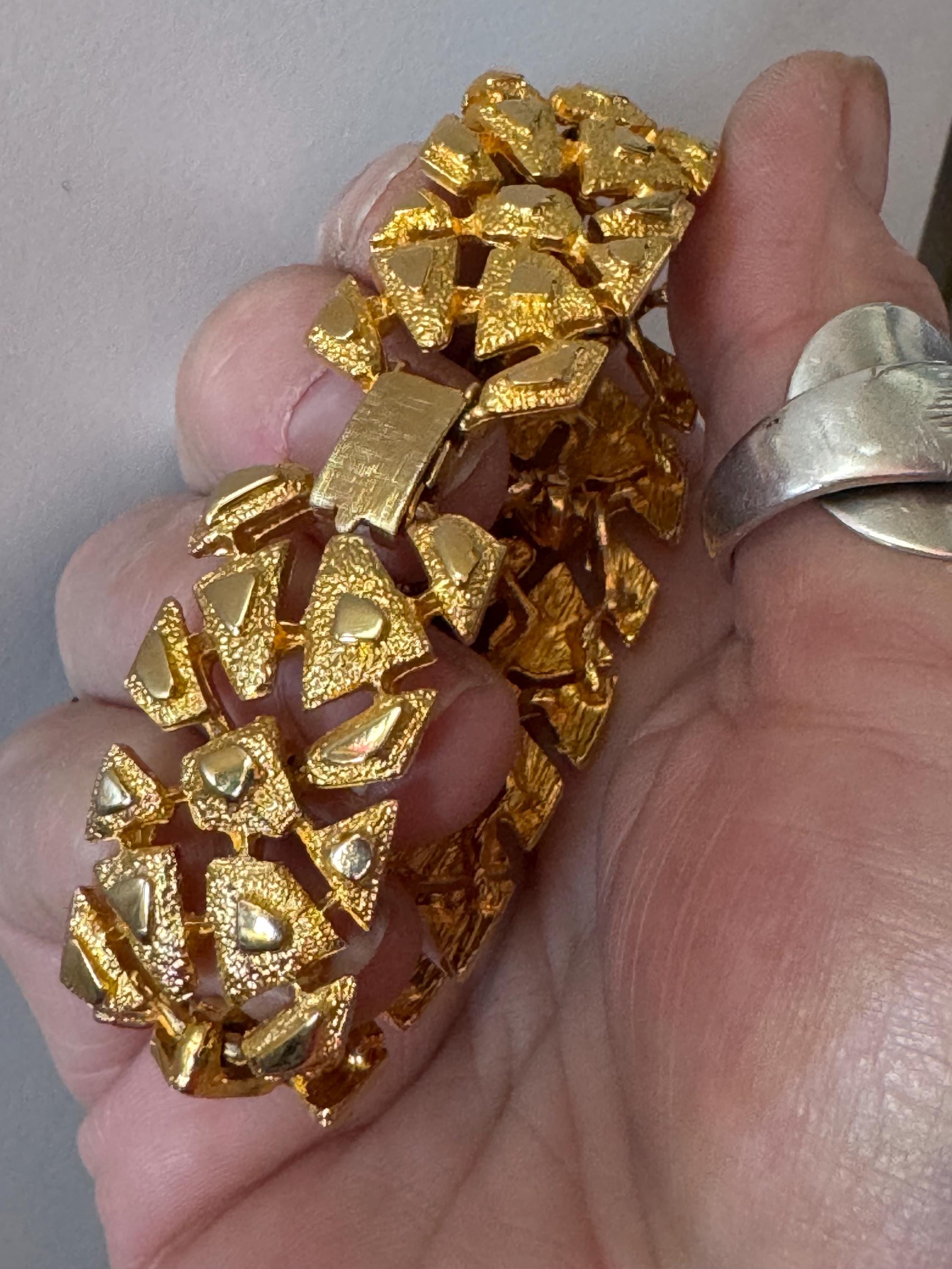 Vintage abstract brutalist panel link bracelet, gold tone 18.5cm