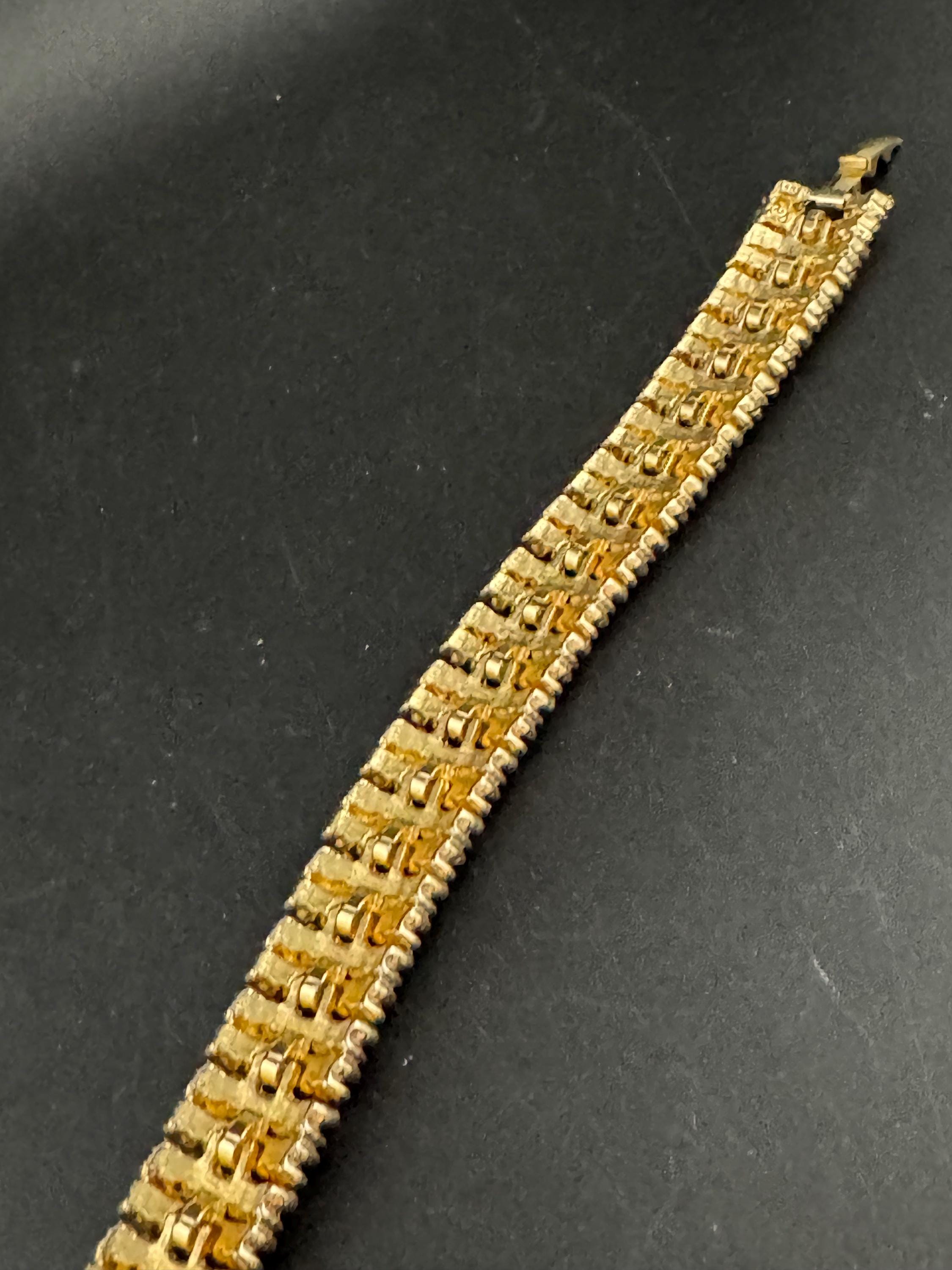 Vintage textured ball link wide bracelet, gold tone brutalist 1970s modernist period
