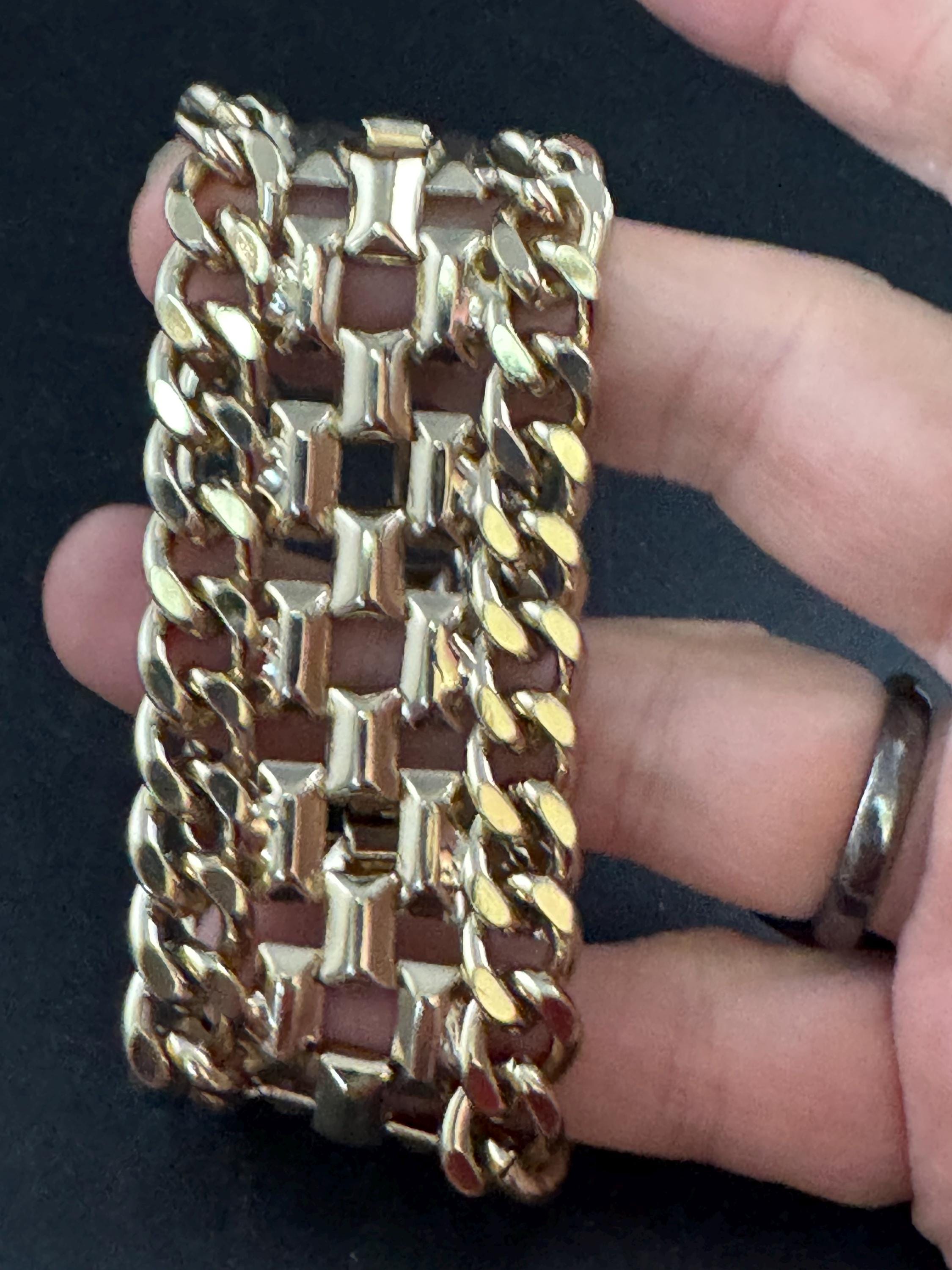 Oversized curb and panther link wide chain bracelet,  gold tone